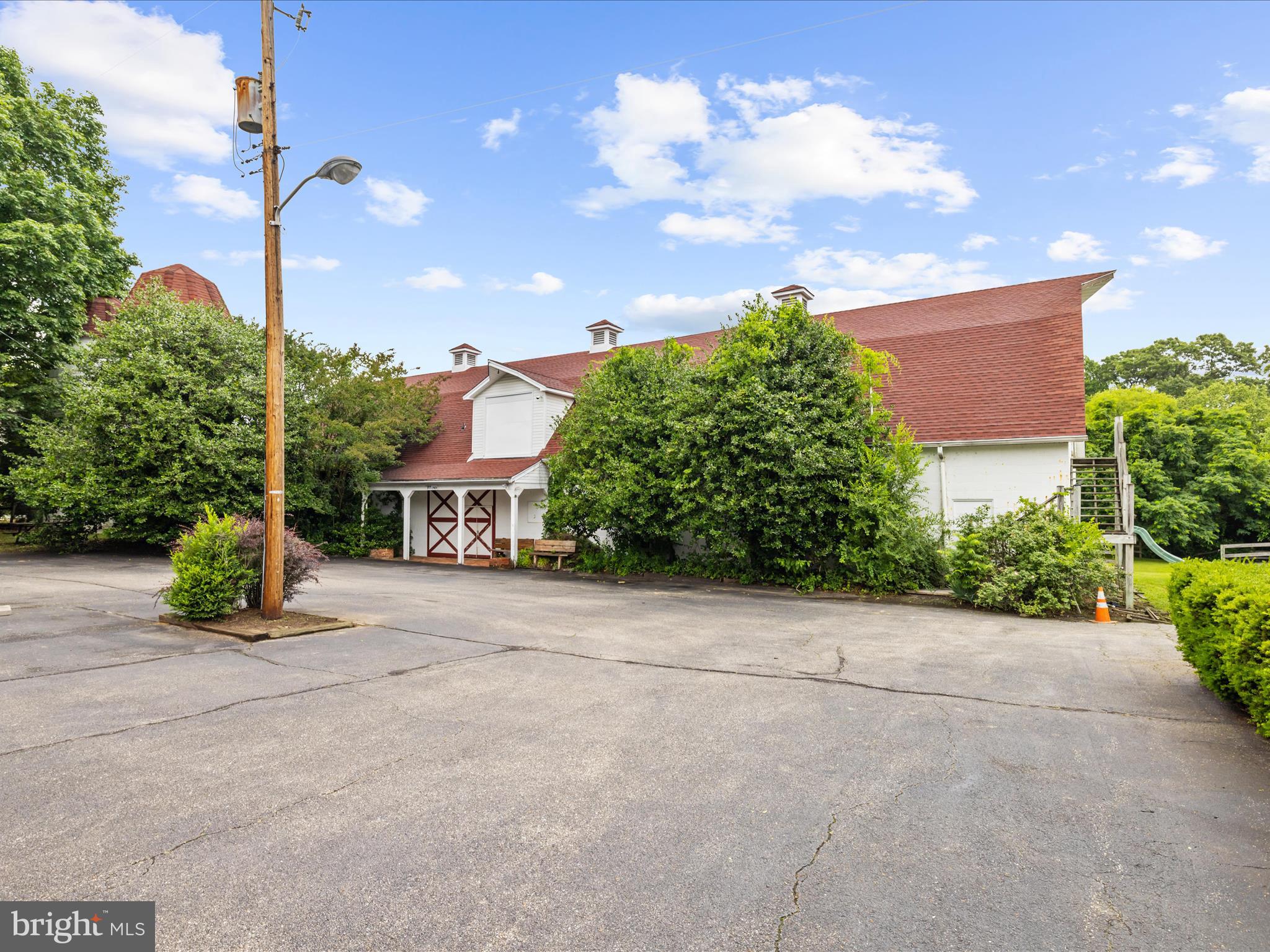 ULMSTEAD ESTATES - Residential