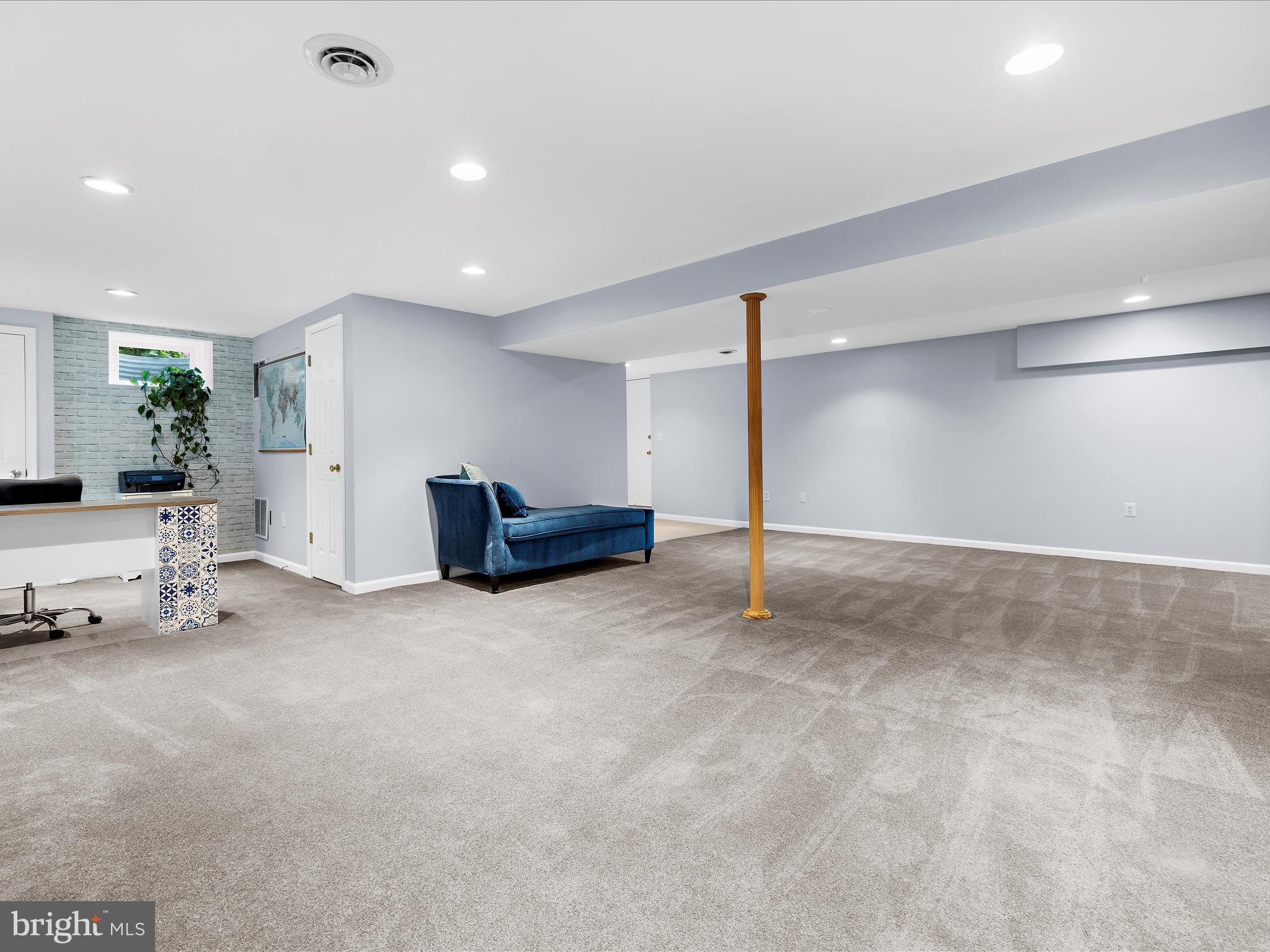 ULMSTEAD ESTATES - Residential