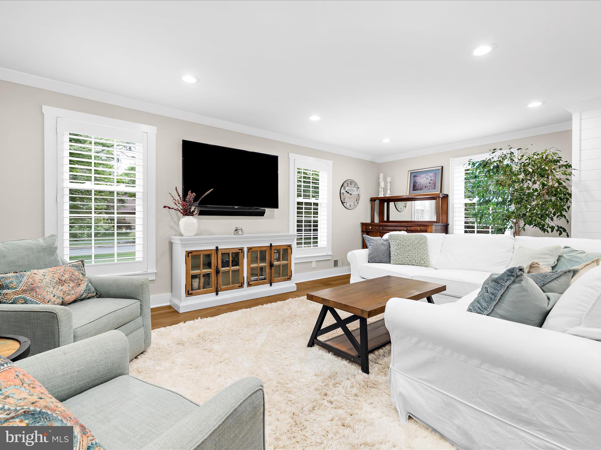 ULMSTEAD ESTATES - Residential