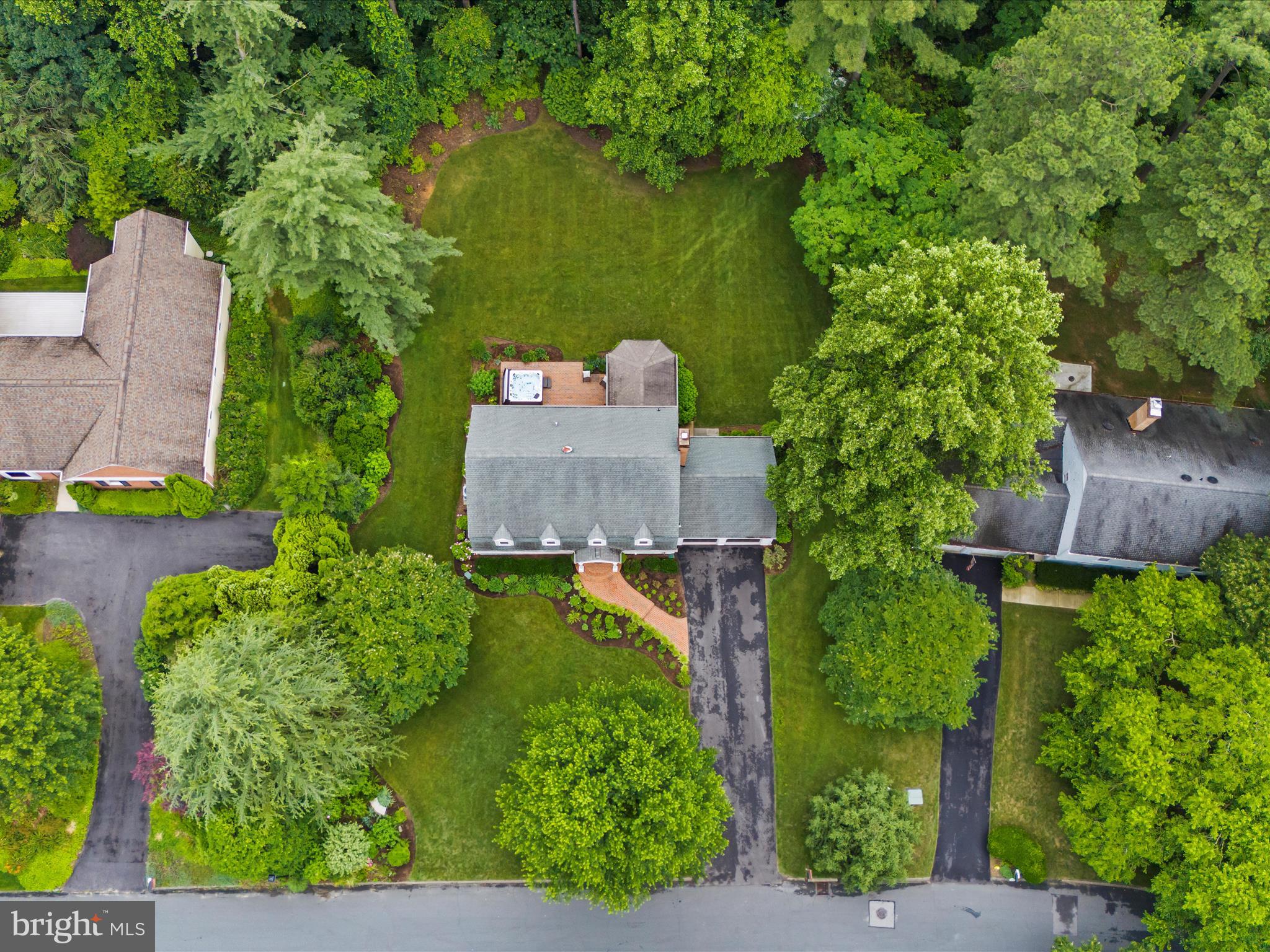 ULMSTEAD ESTATES - Residential