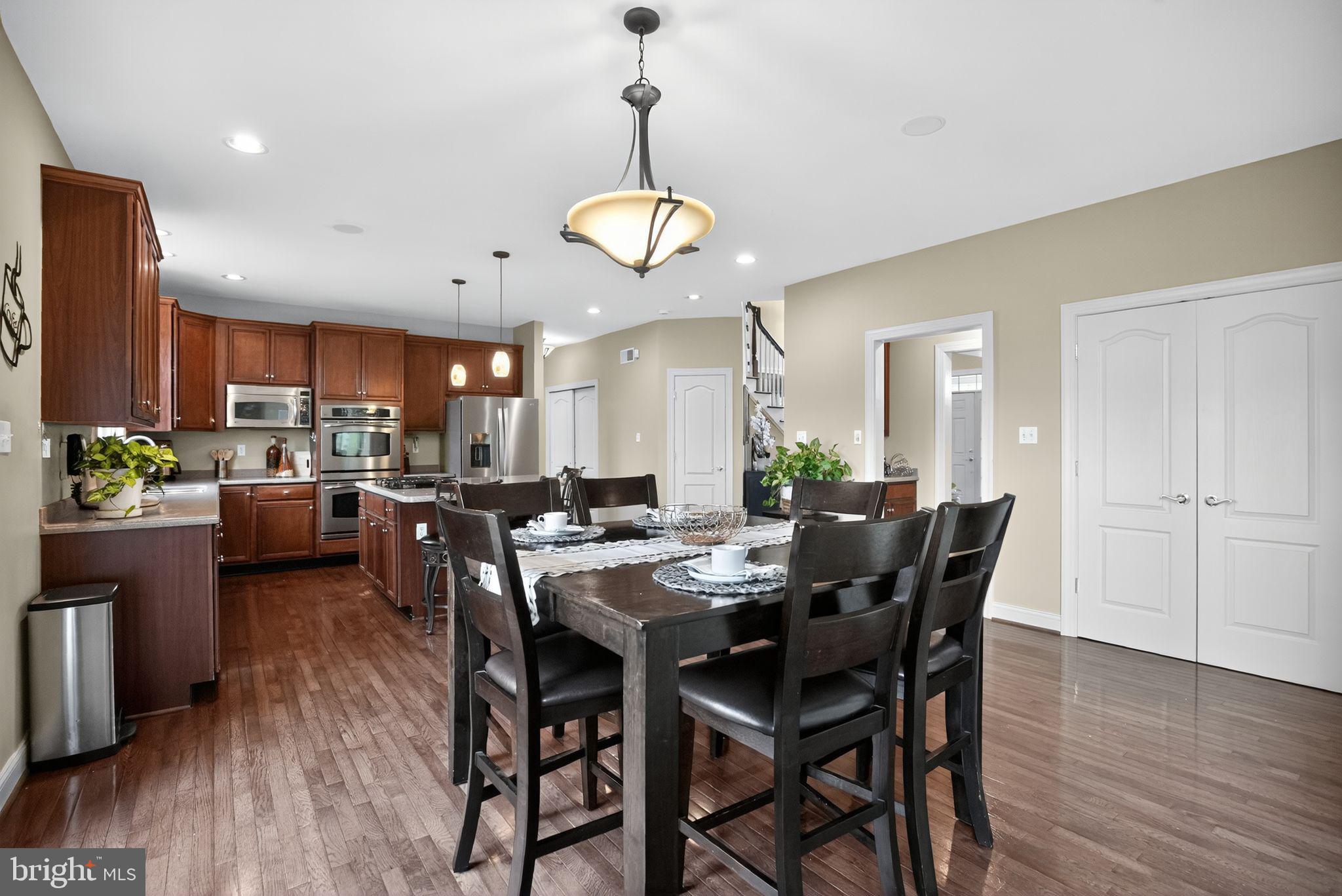 LEDERACH GOLF FAIRWY - Residential