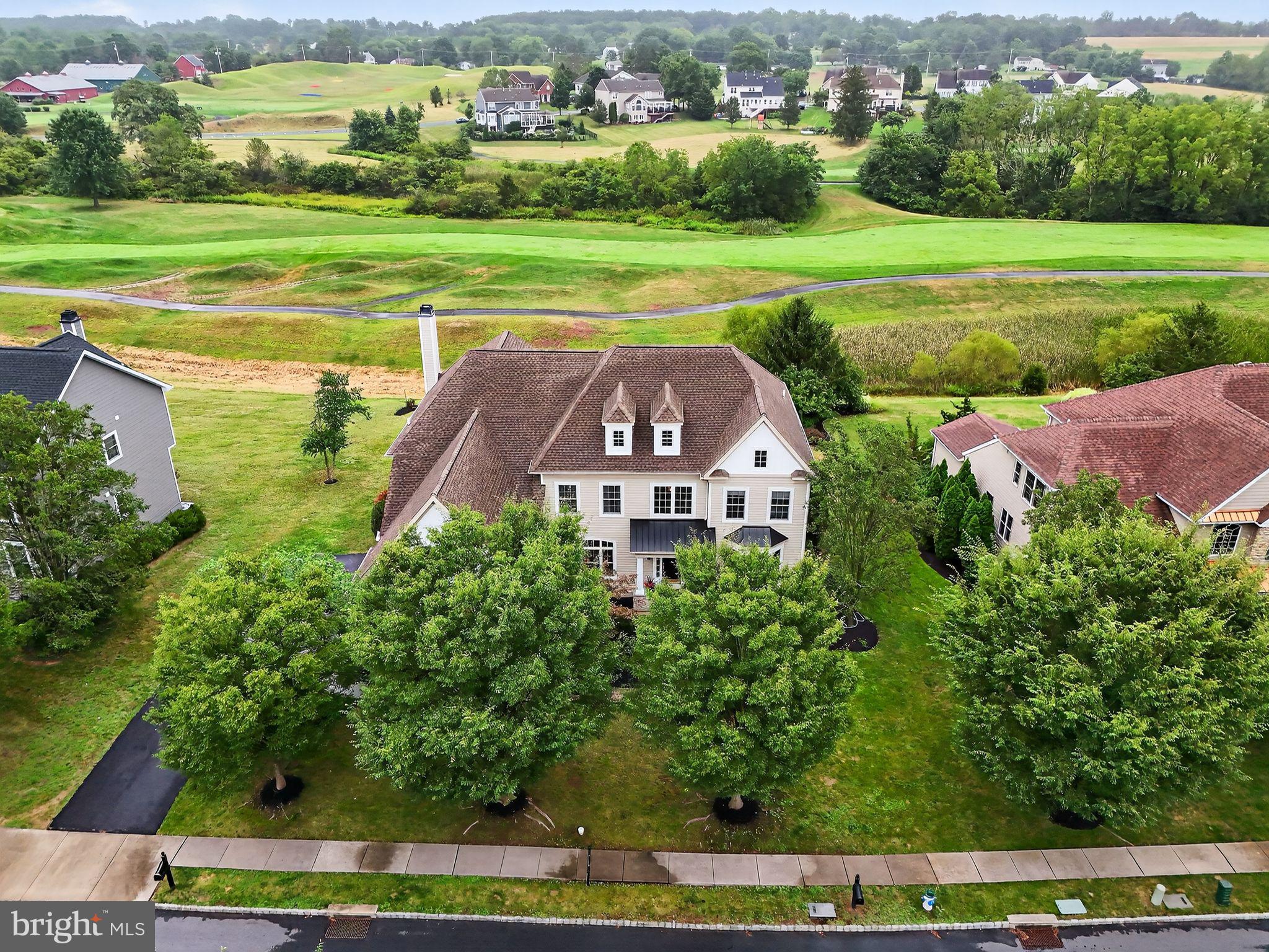 LEDERACH GOLF FAIRWY - Residential