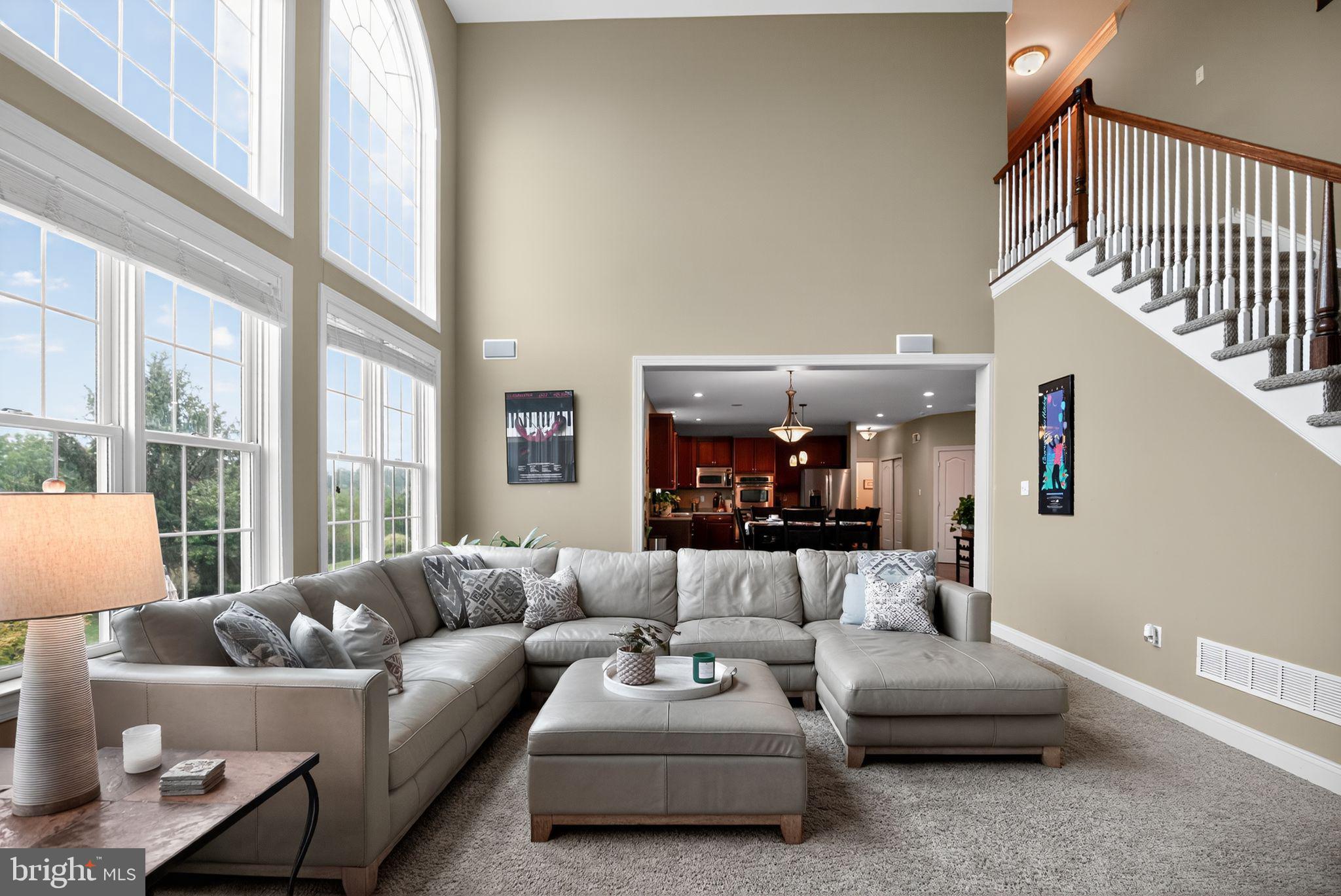 512 CHAMPIONSHIP DRIVE