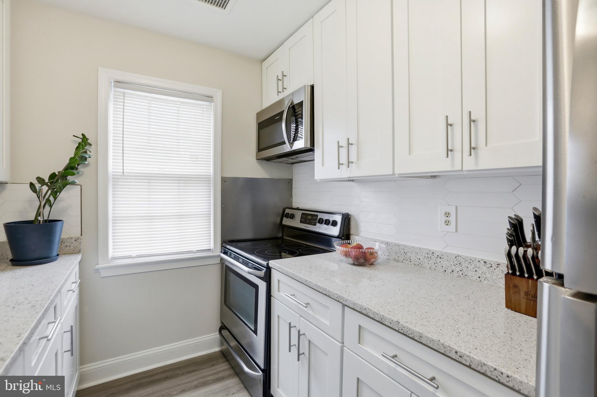 ROCK SPRING - Residential