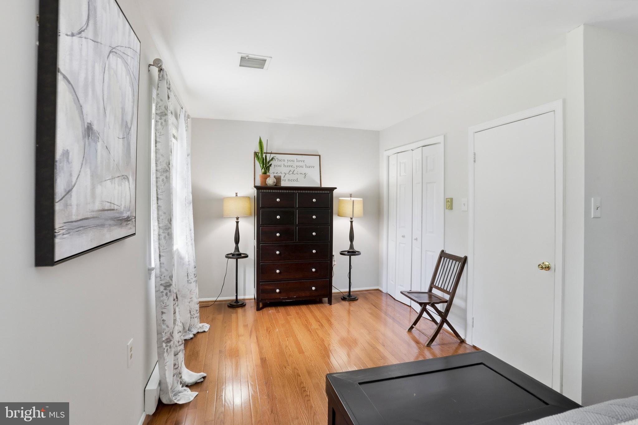 ROCK SPRING - Residential