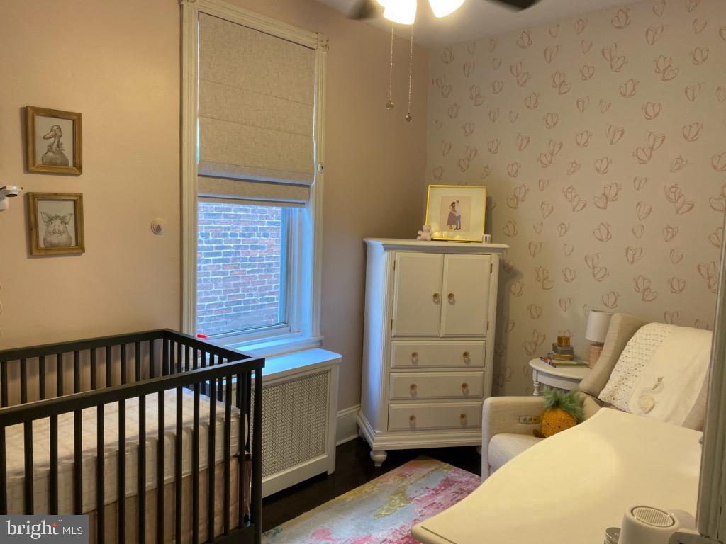 FAIRMOUNT - Residential Lease