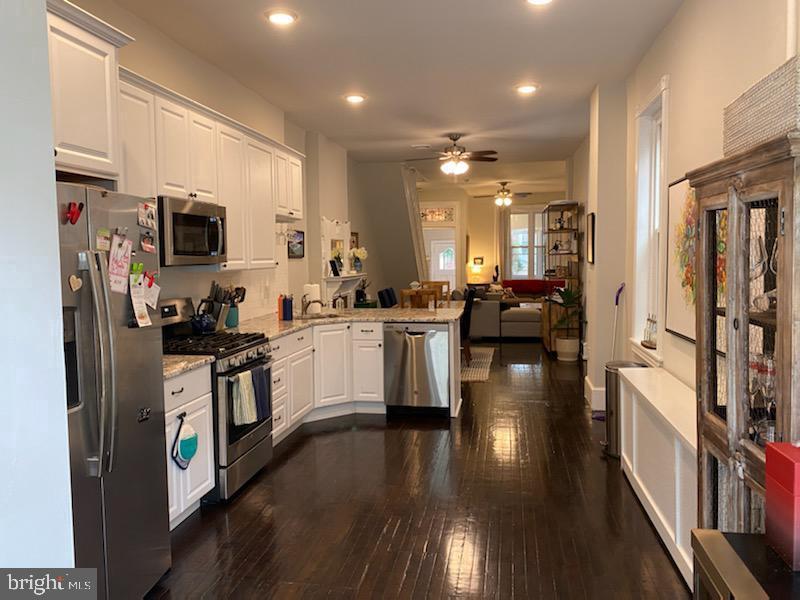 FAIRMOUNT - Residential Lease