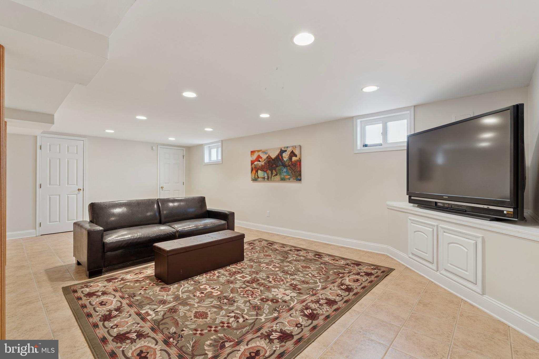 DAYLESFORD ESTATES - Residential