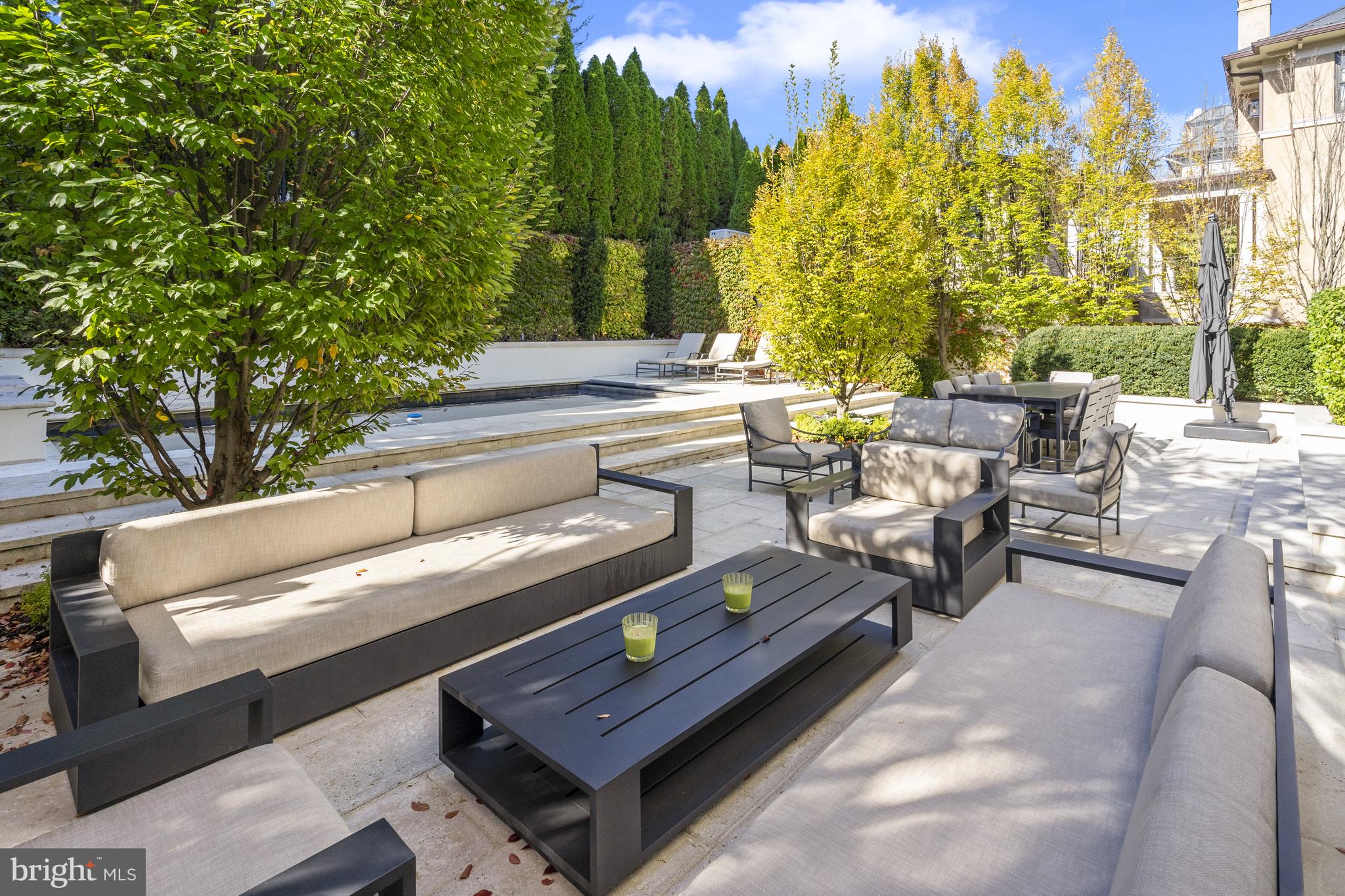 PHILLIPS PARK - Residential