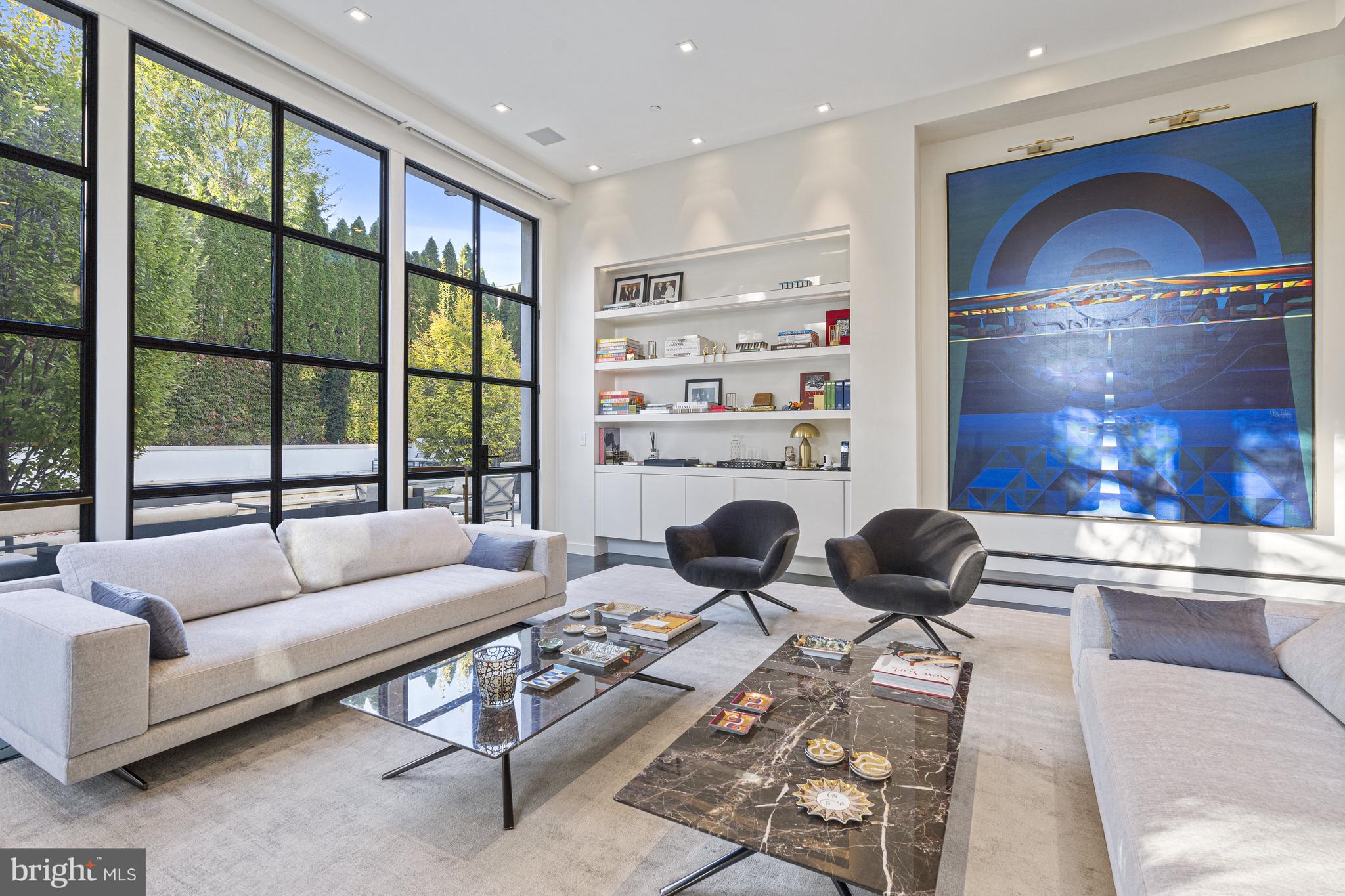 PHILLIPS PARK - Residential