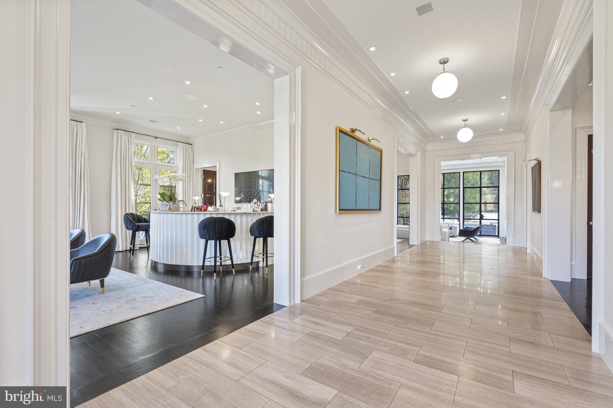 2109 DUNMORE LANE NW