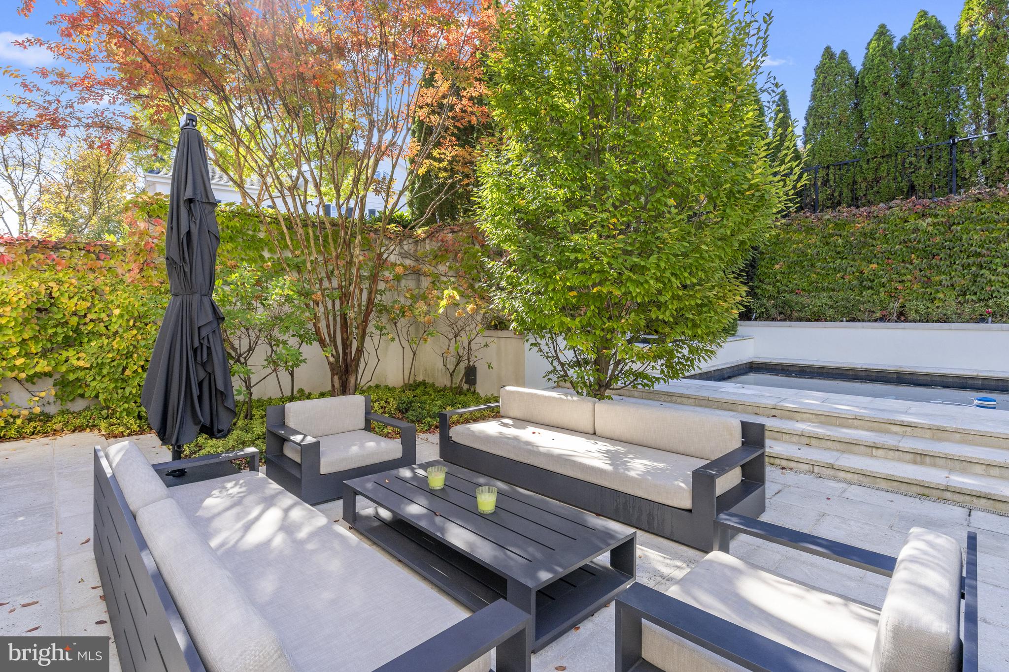 PHILLIPS PARK - Residential