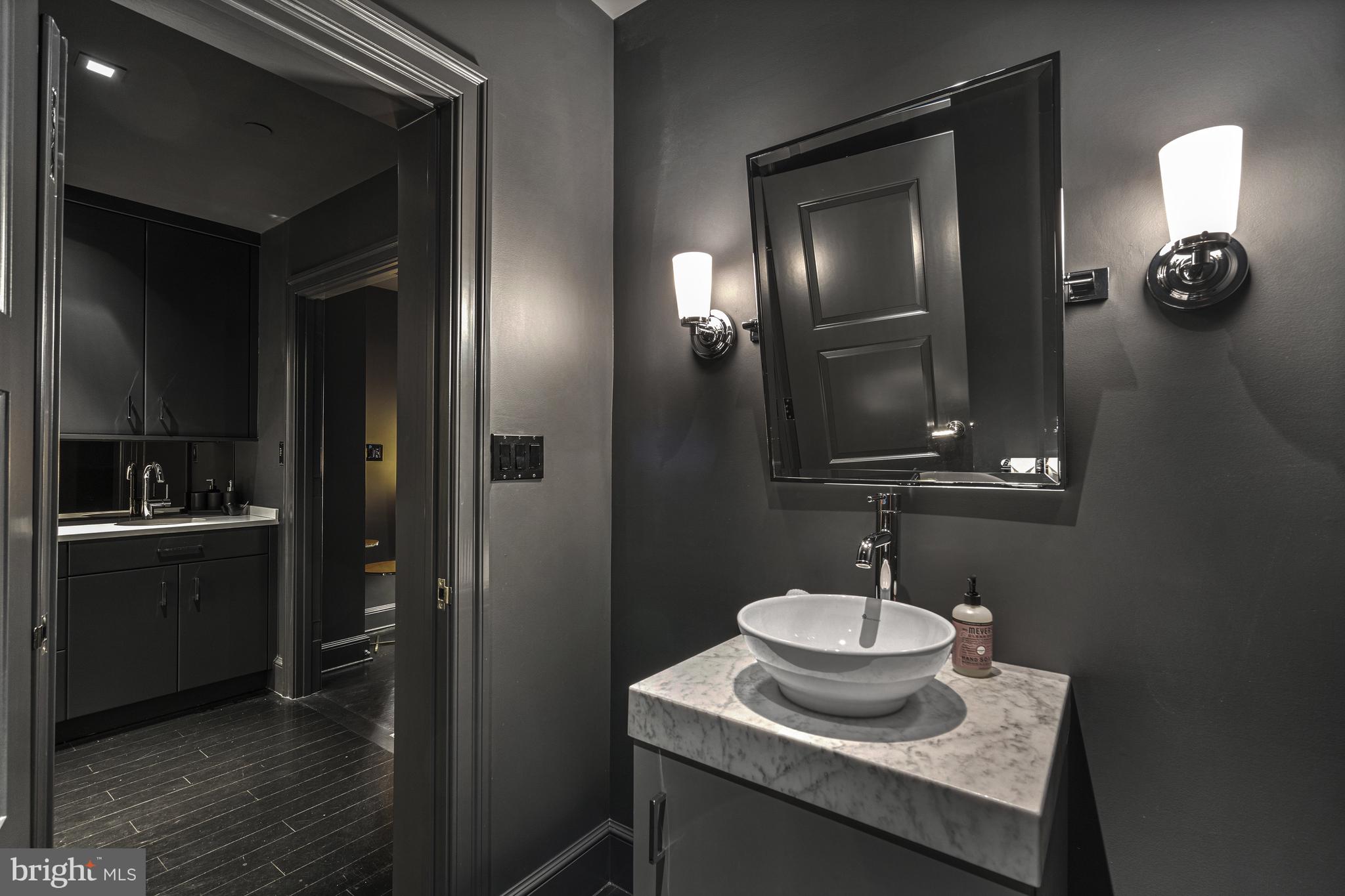 PHILLIPS PARK - Residential