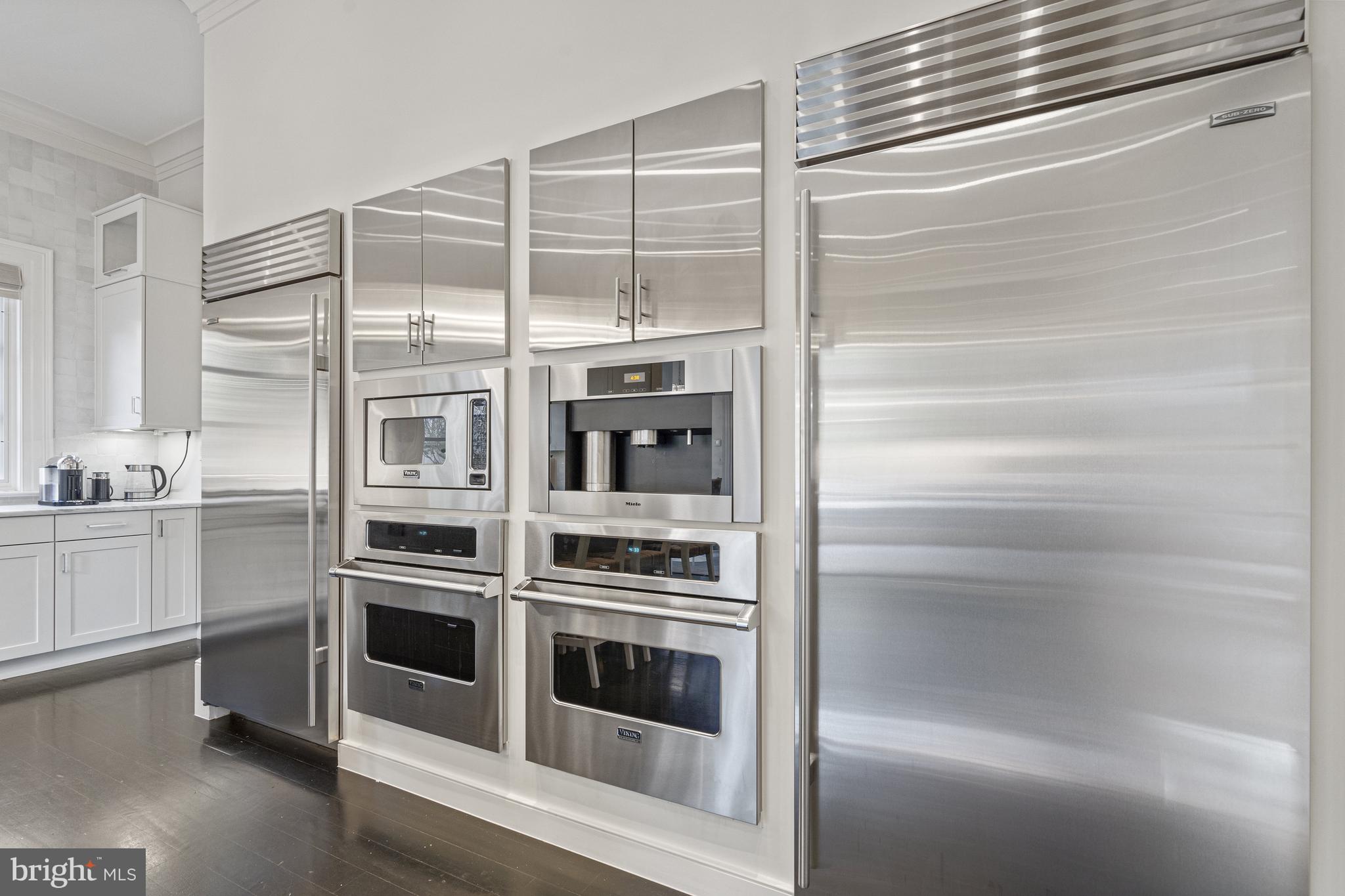 PHILLIPS PARK - Residential