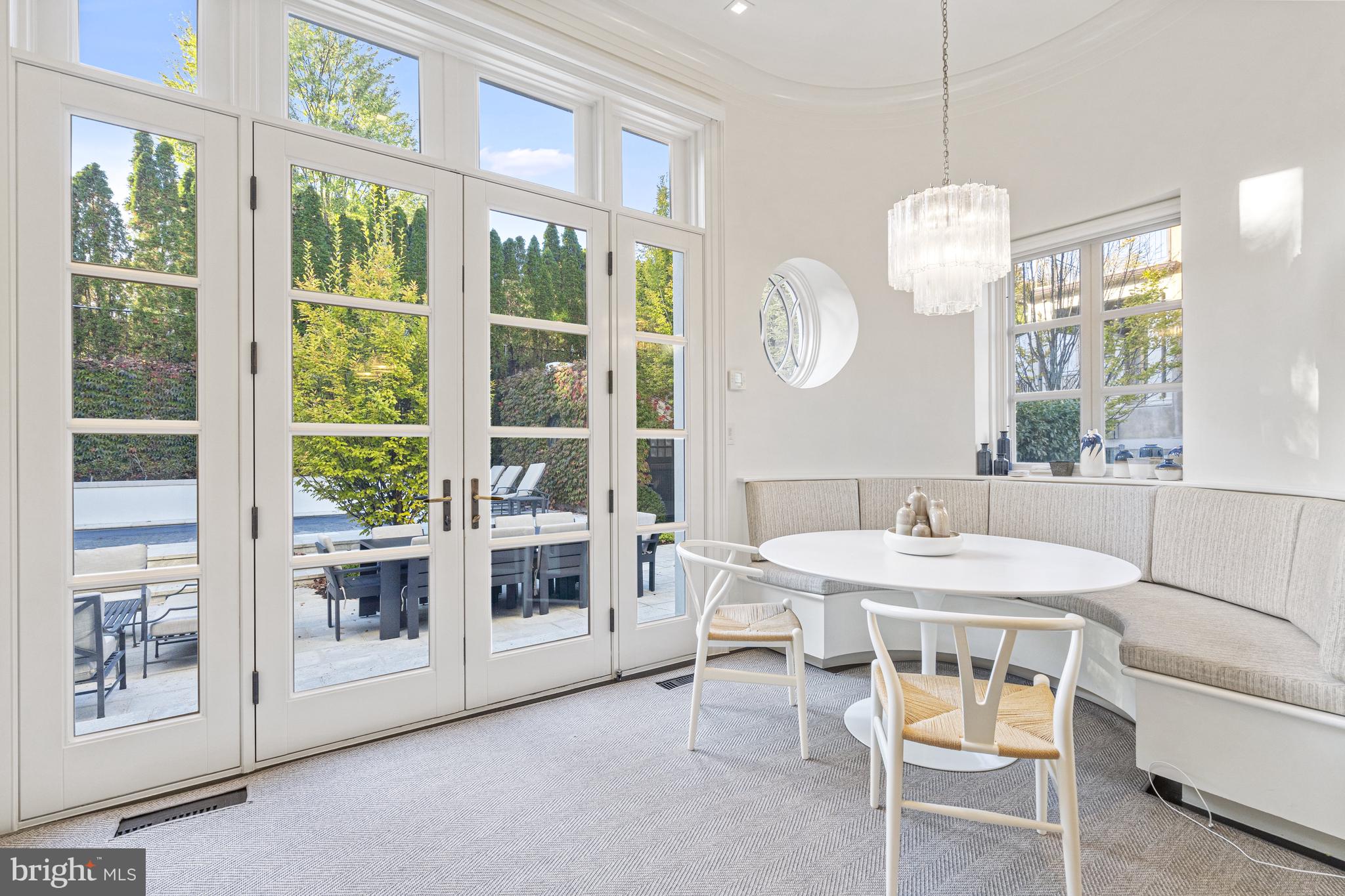 PHILLIPS PARK - Residential