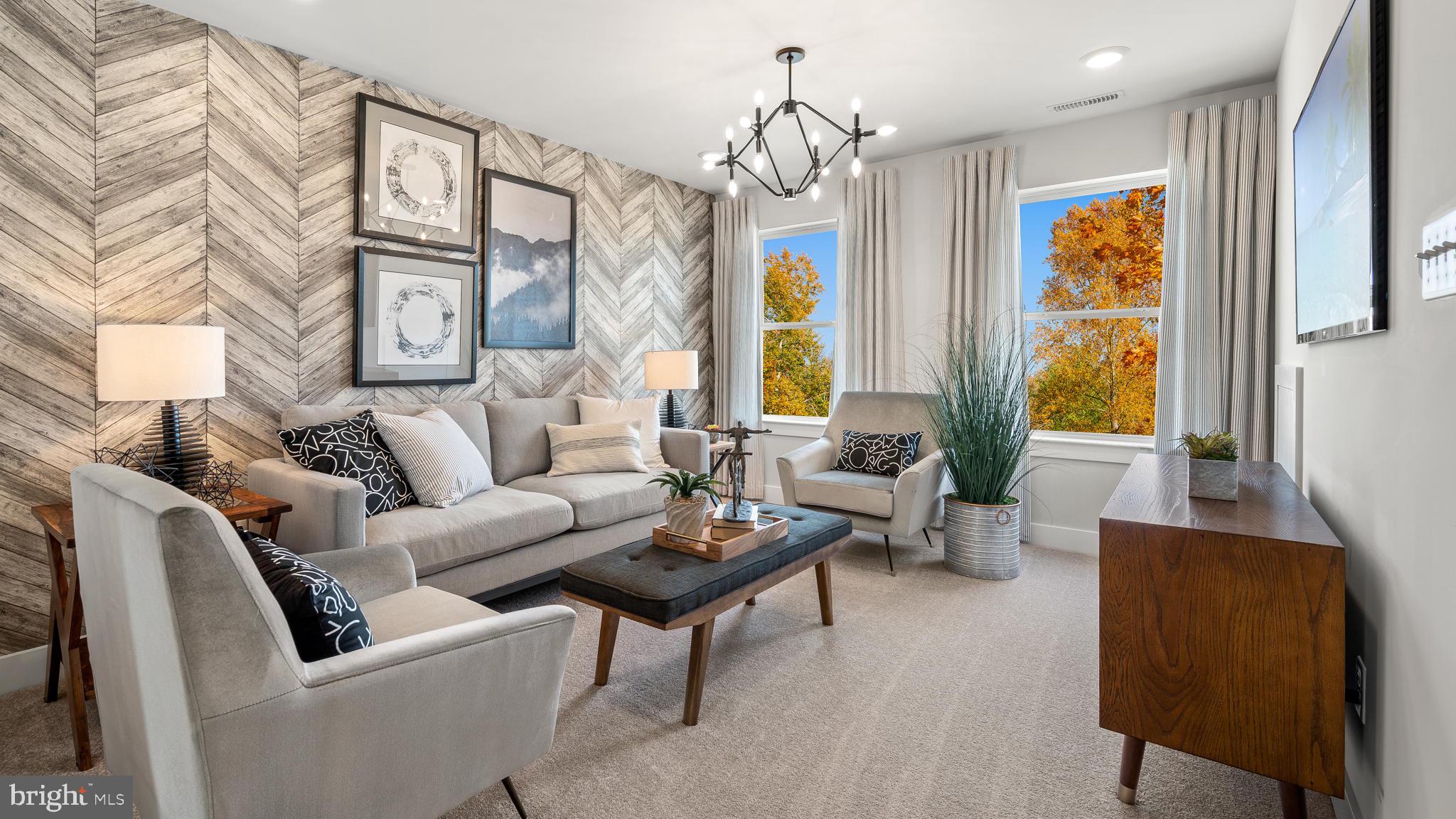 HILLVIEW - Residential