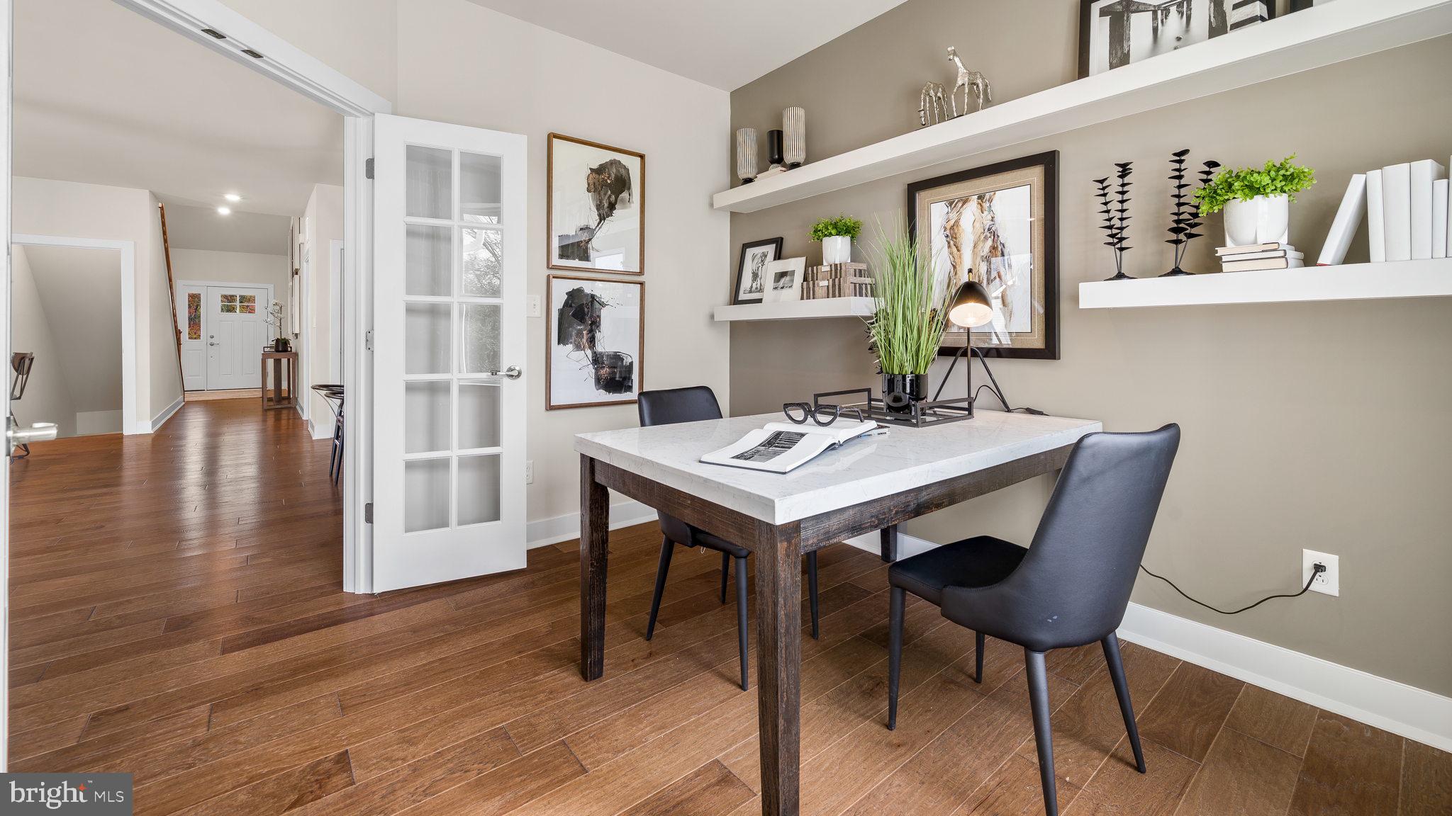 HILLVIEW - Residential