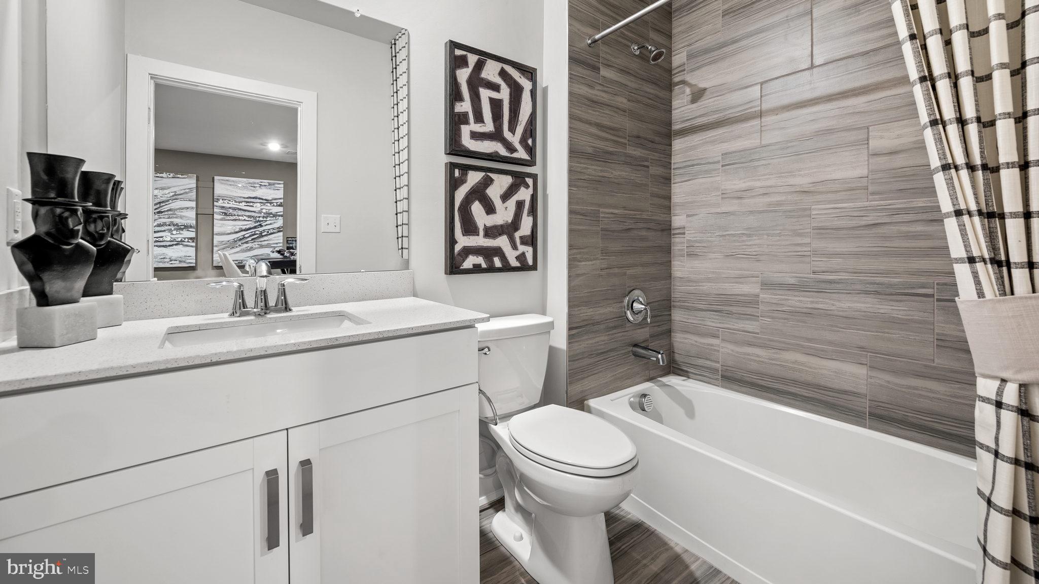 HILLVIEW - Residential