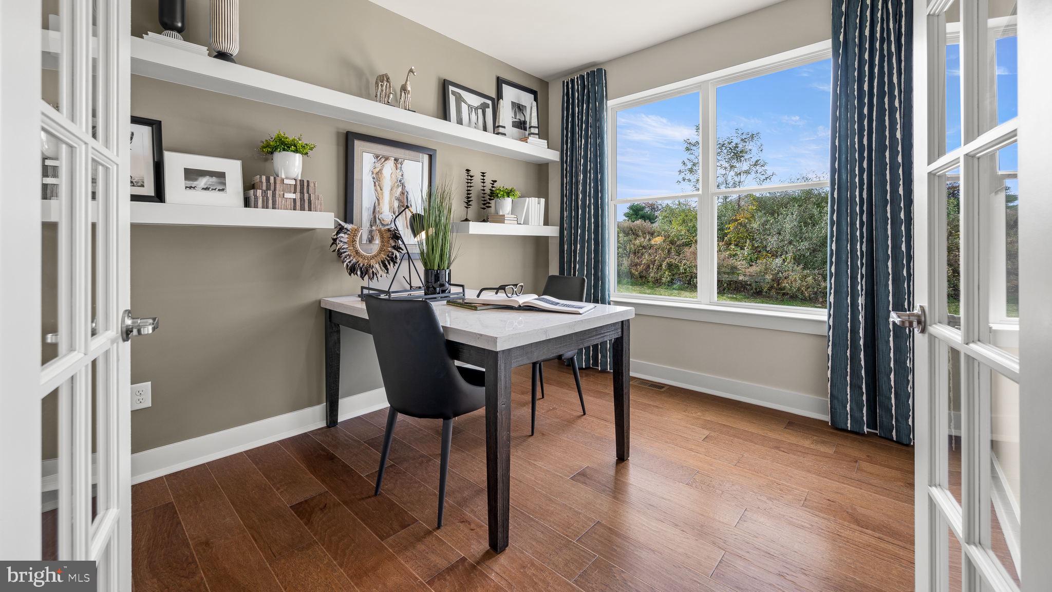 HILLVIEW - Residential