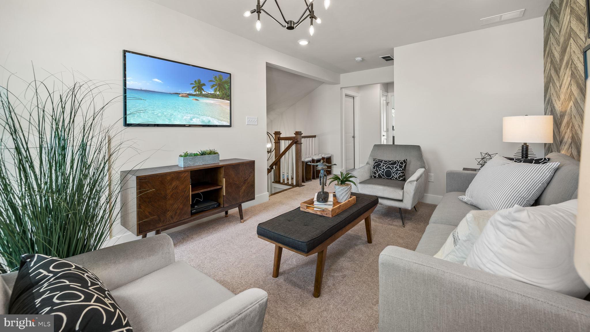 HILLVIEW - Residential