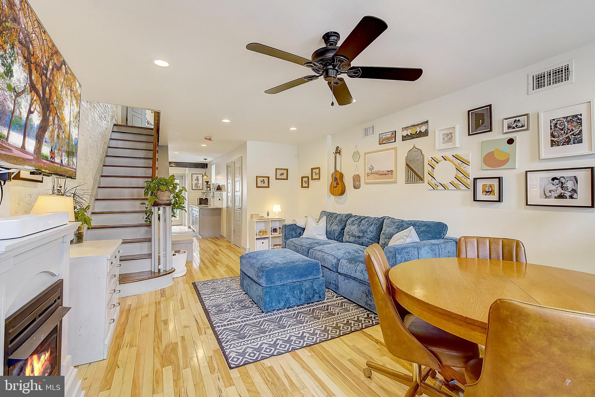 KENSINGTON - Residential