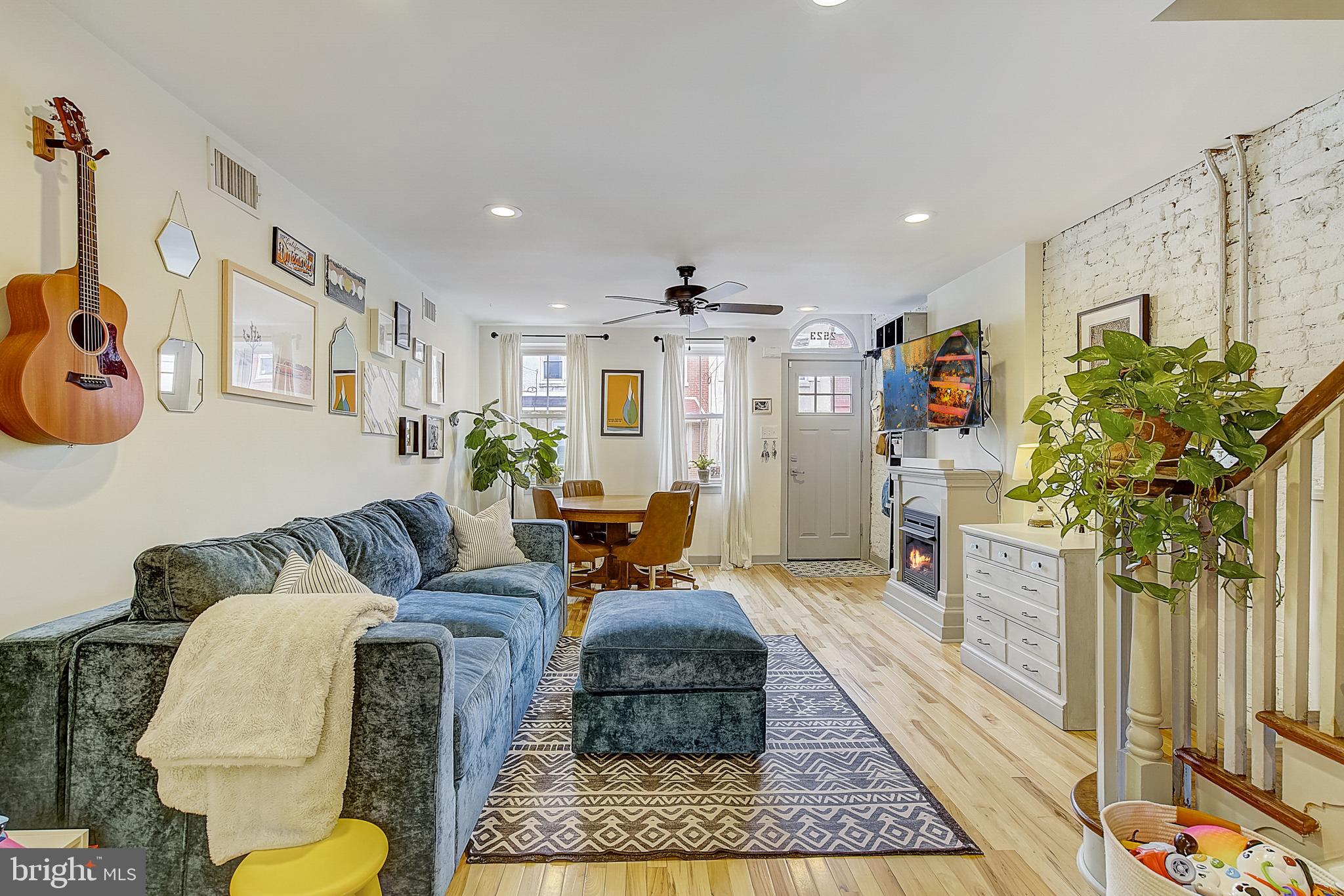 KENSINGTON - Residential