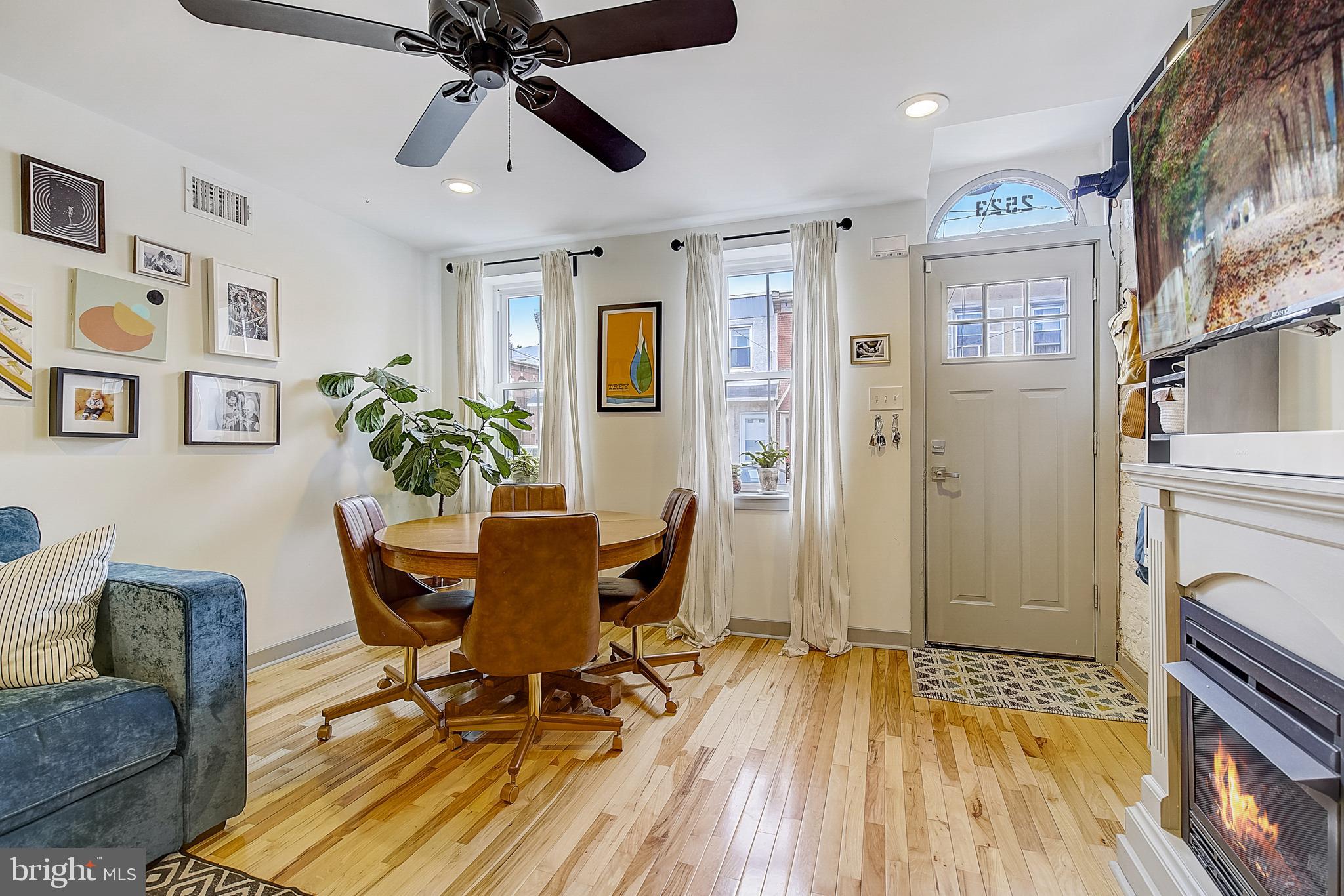 KENSINGTON - Residential