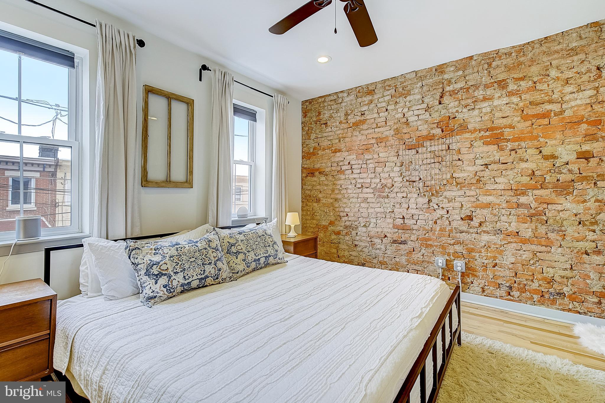 KENSINGTON - Residential