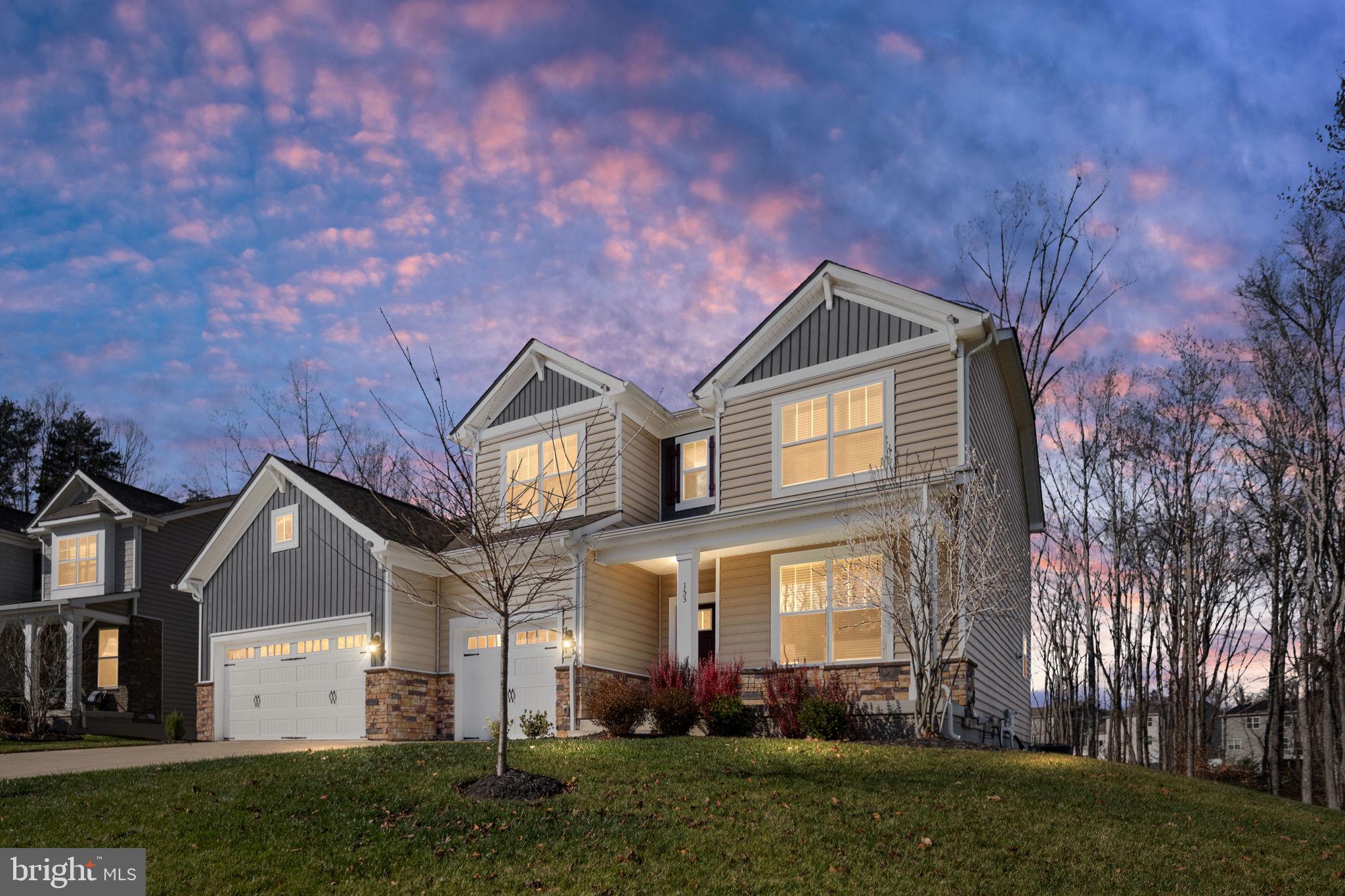 153 HOLLYCREST PLACE