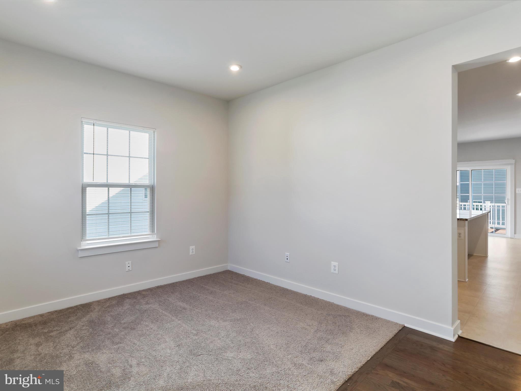 POTOMAC STATION - Residential