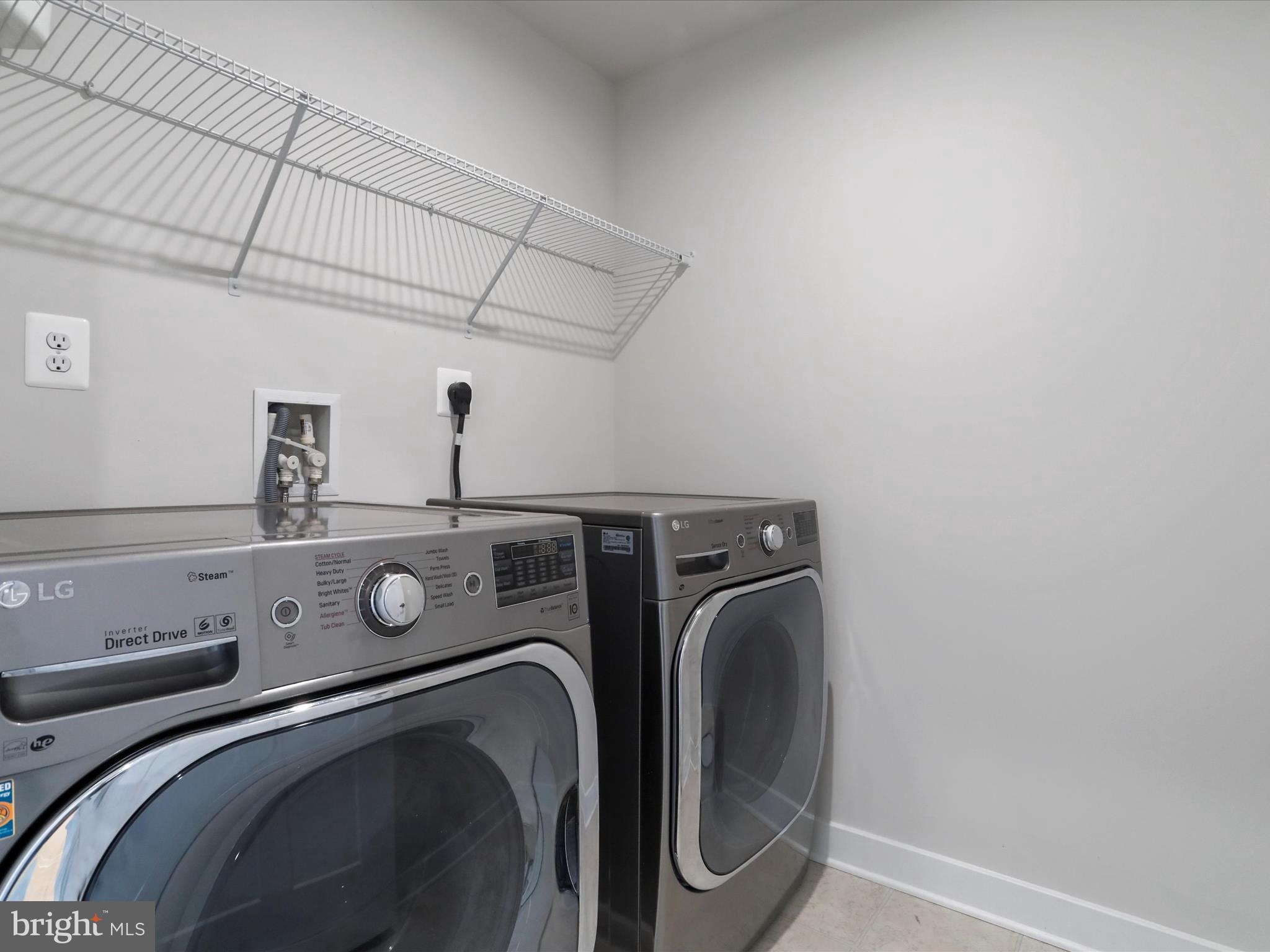 POTOMAC STATION - Residential