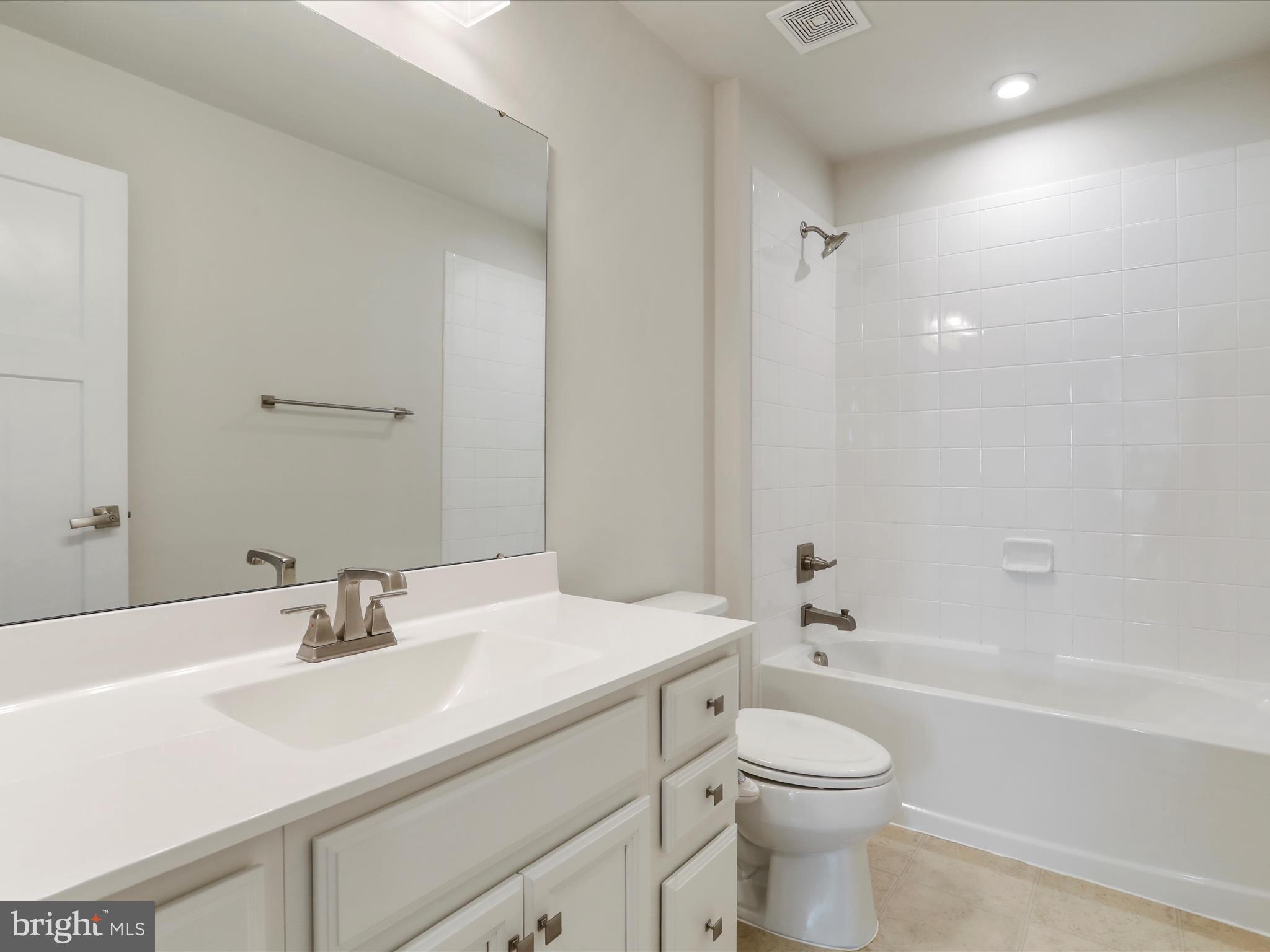 POTOMAC STATION - Residential