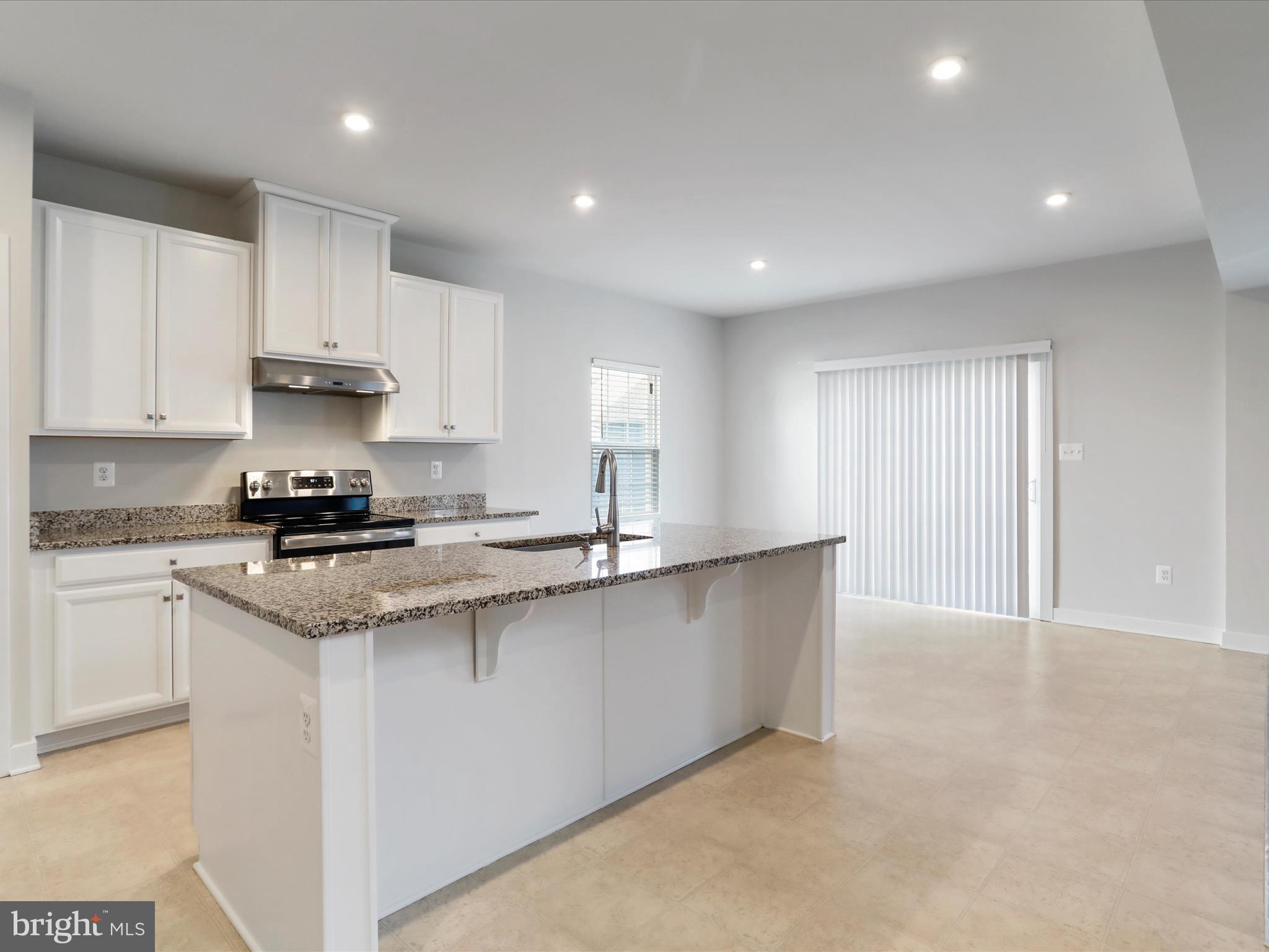 POTOMAC STATION - Residential