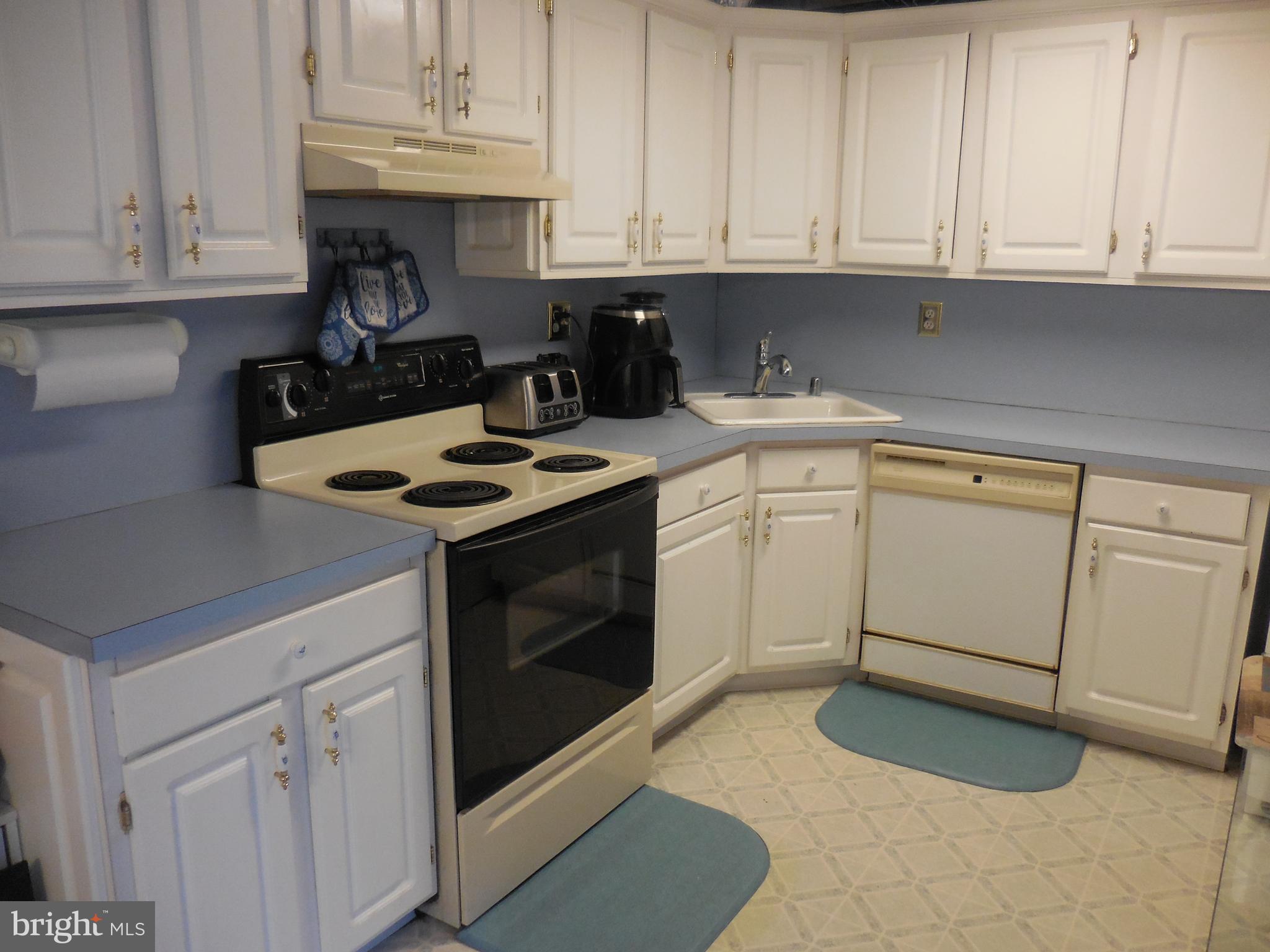 HAZELWOOD VILLAGE - Residential