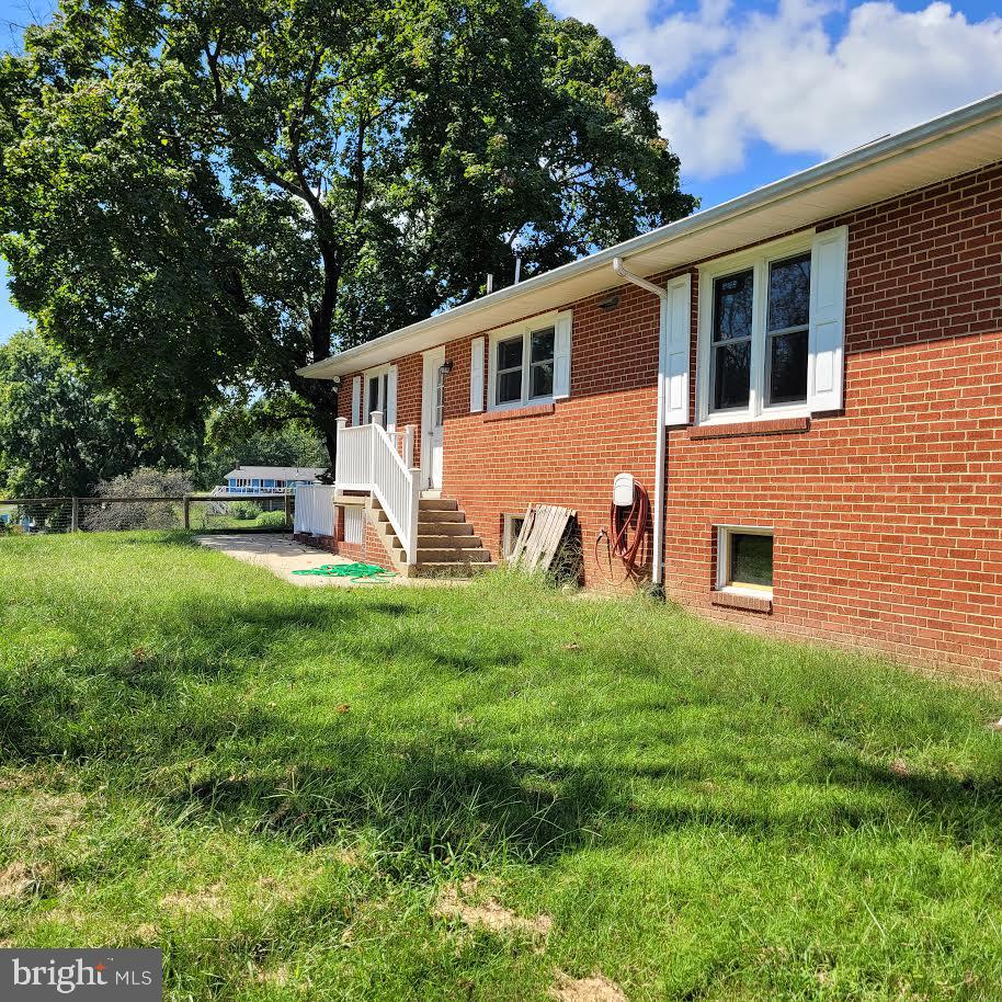 NONE AVAILABLE - Residential Lease