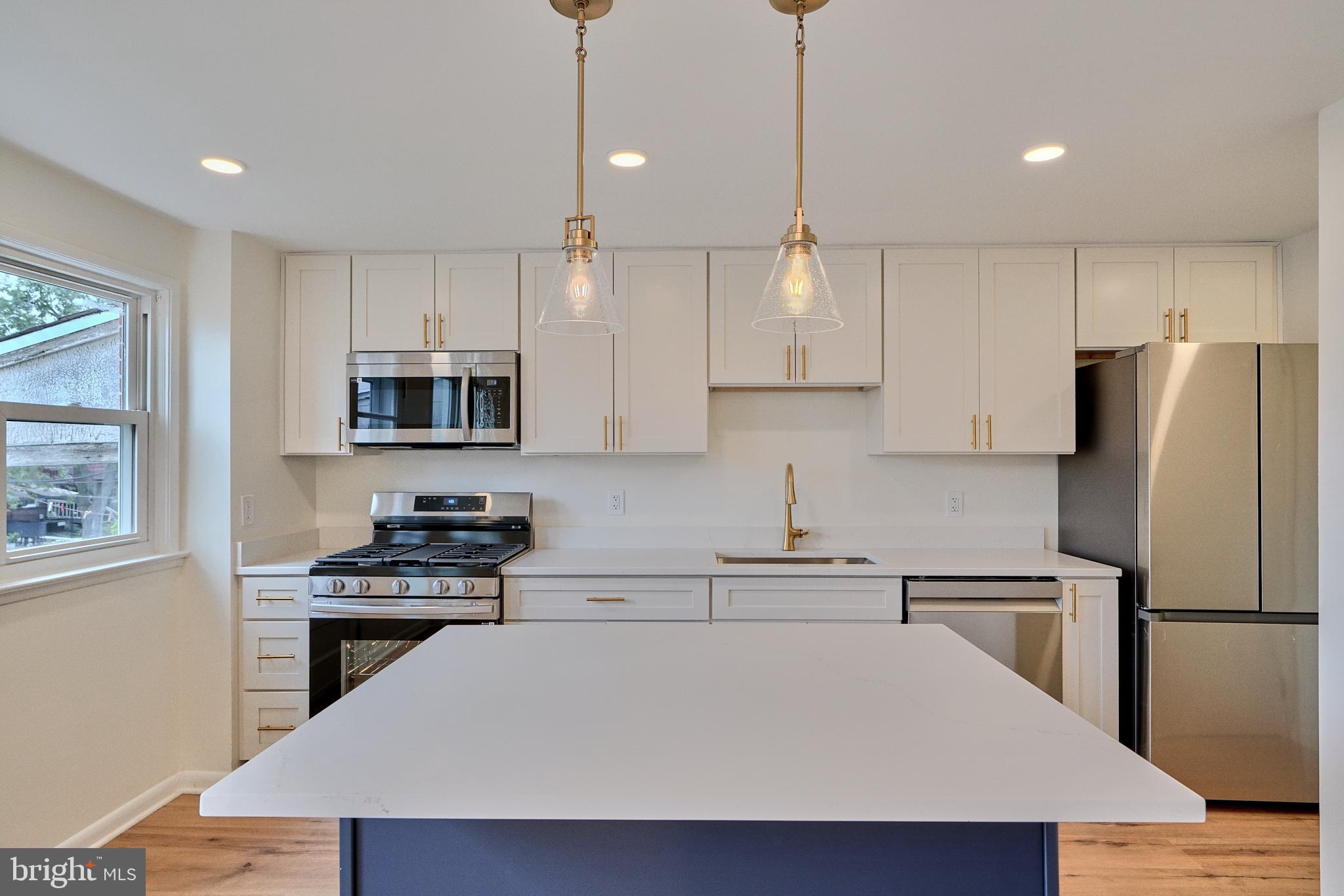 CEDONIA - Residential