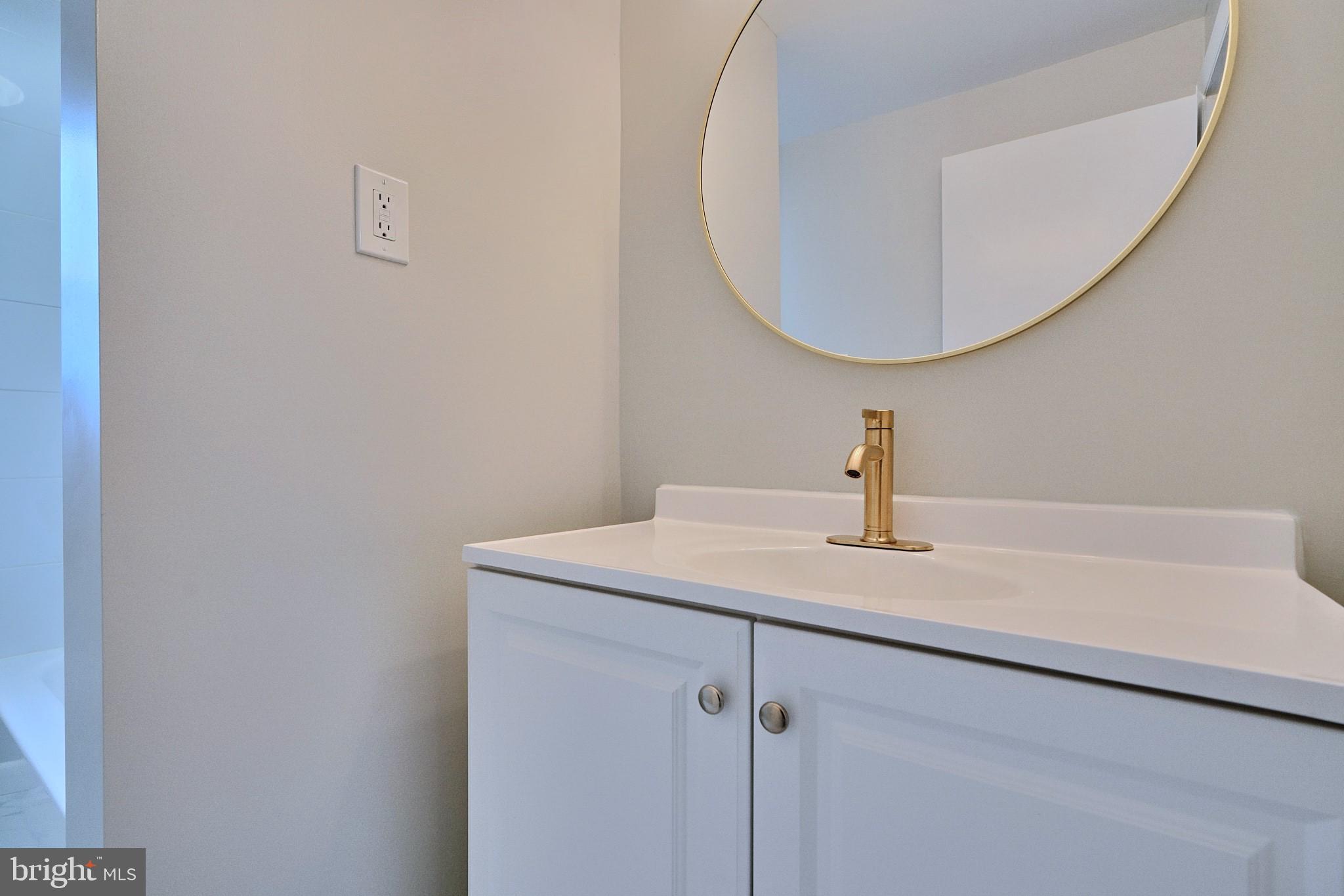 CEDONIA - Residential