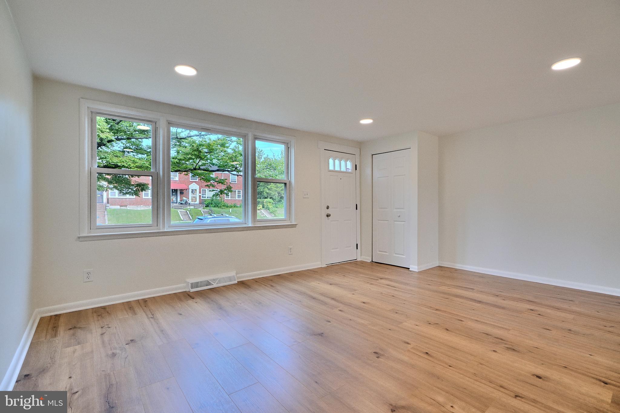 CEDONIA - Residential