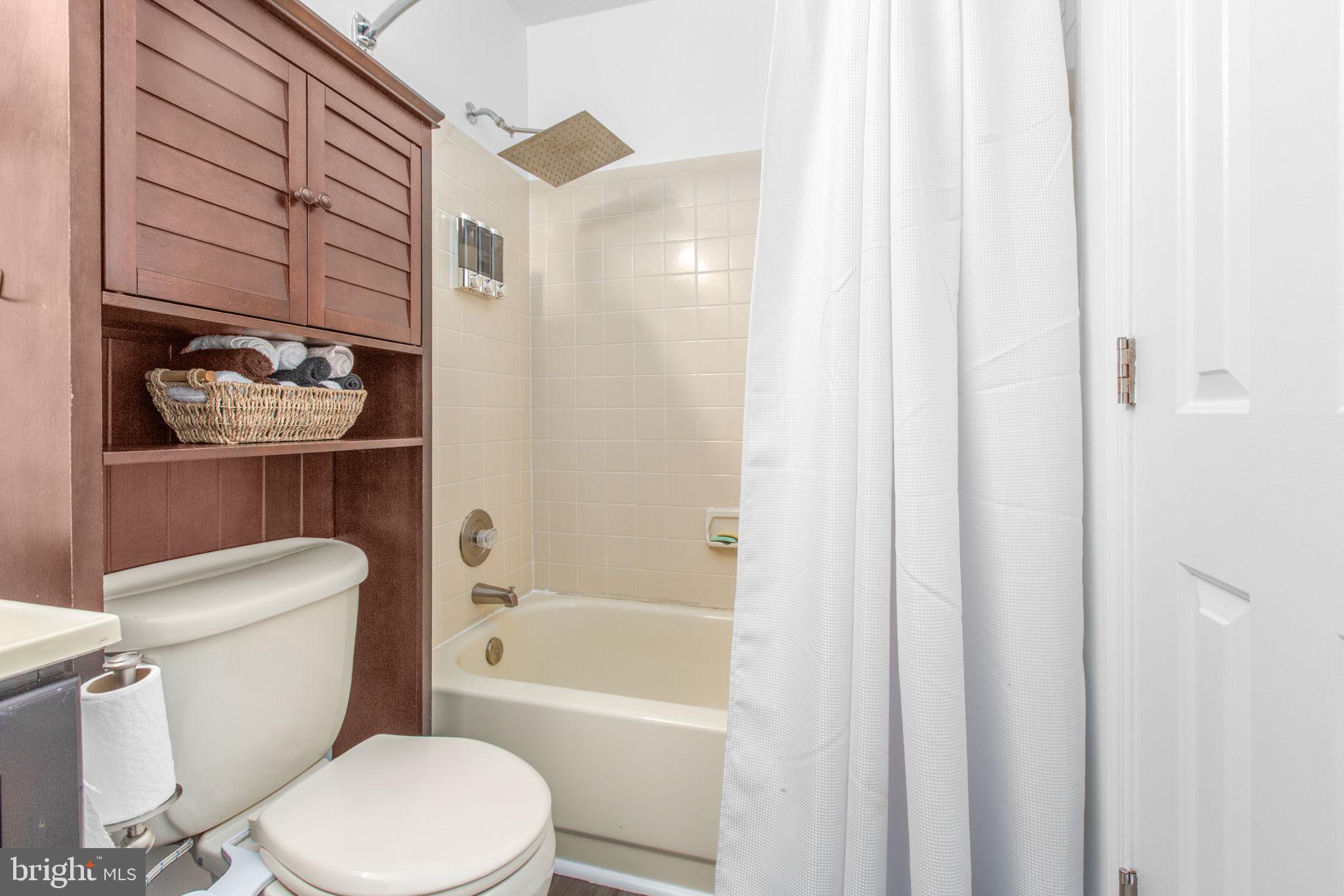 ENCHANTED WOODS - Residential