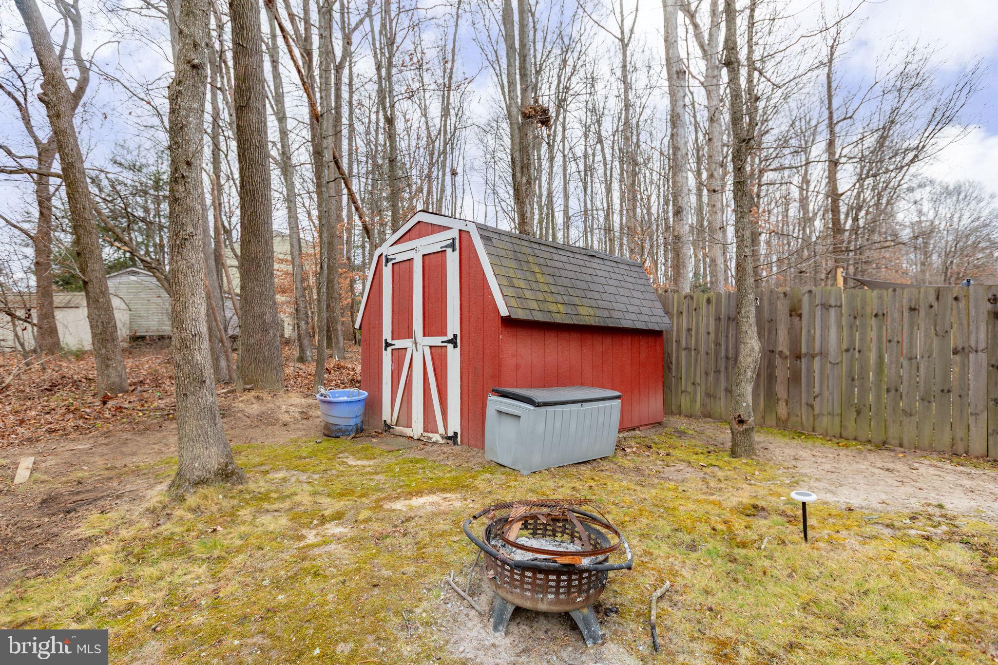 ENCHANTED WOODS - Residential