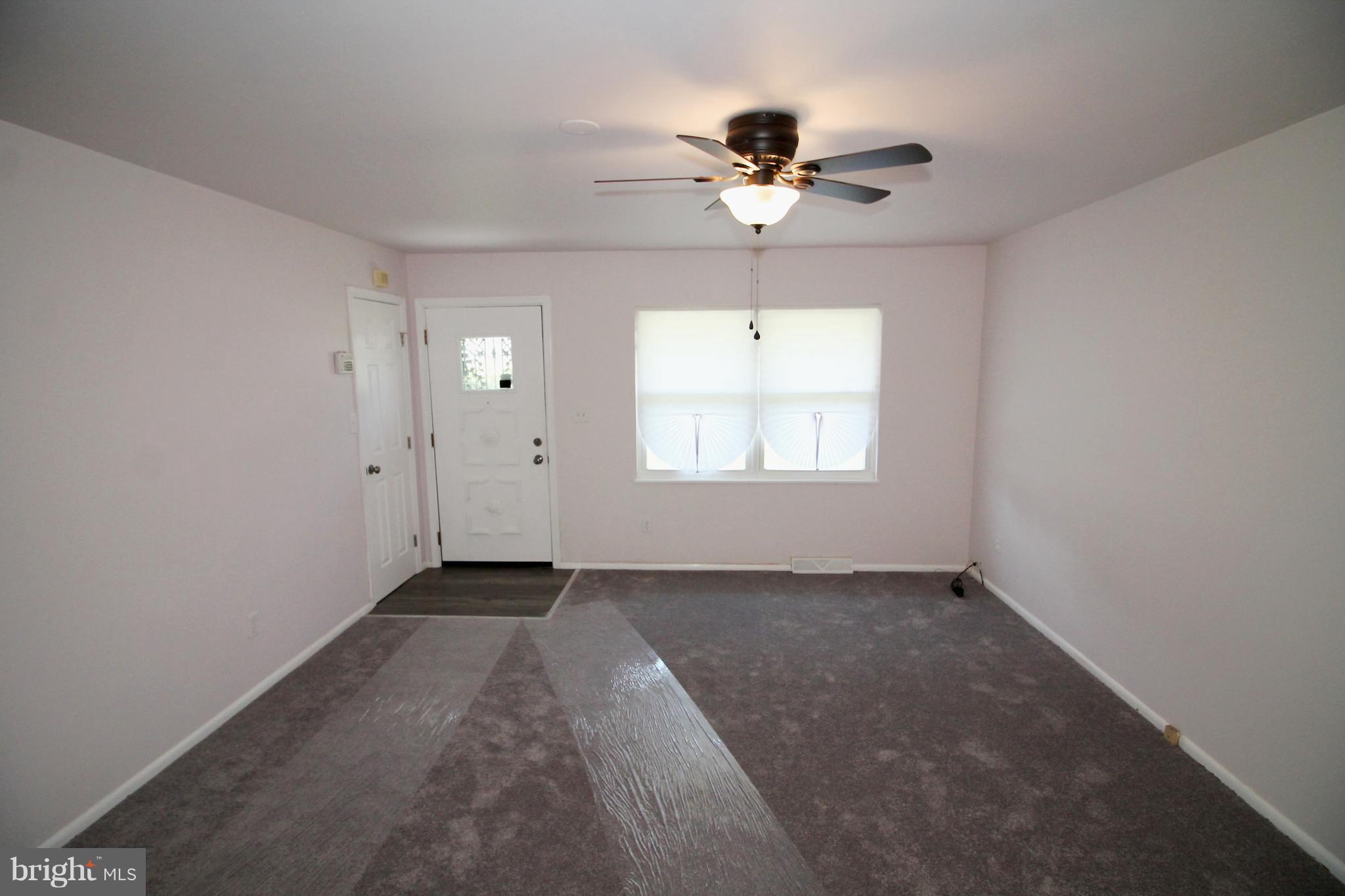 GLENARDEN WOODS - Residential