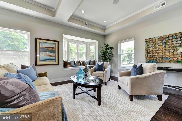 BELLA VISTA - Residential