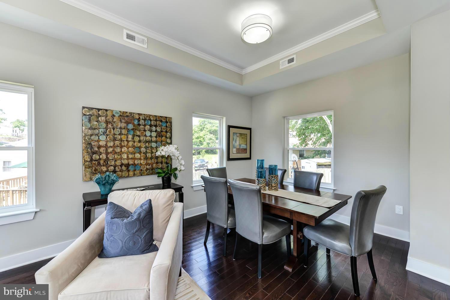 BELLA VISTA - Residential