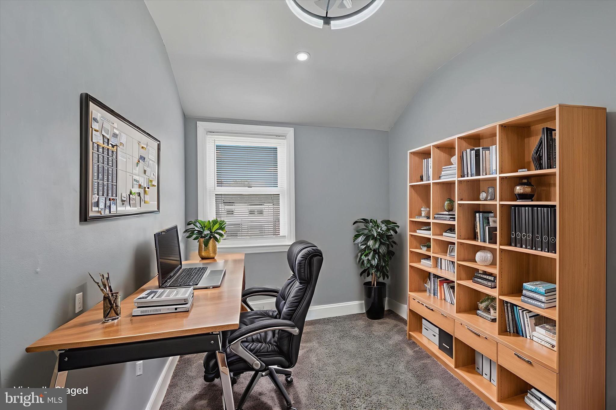 WOODMERE - Residential