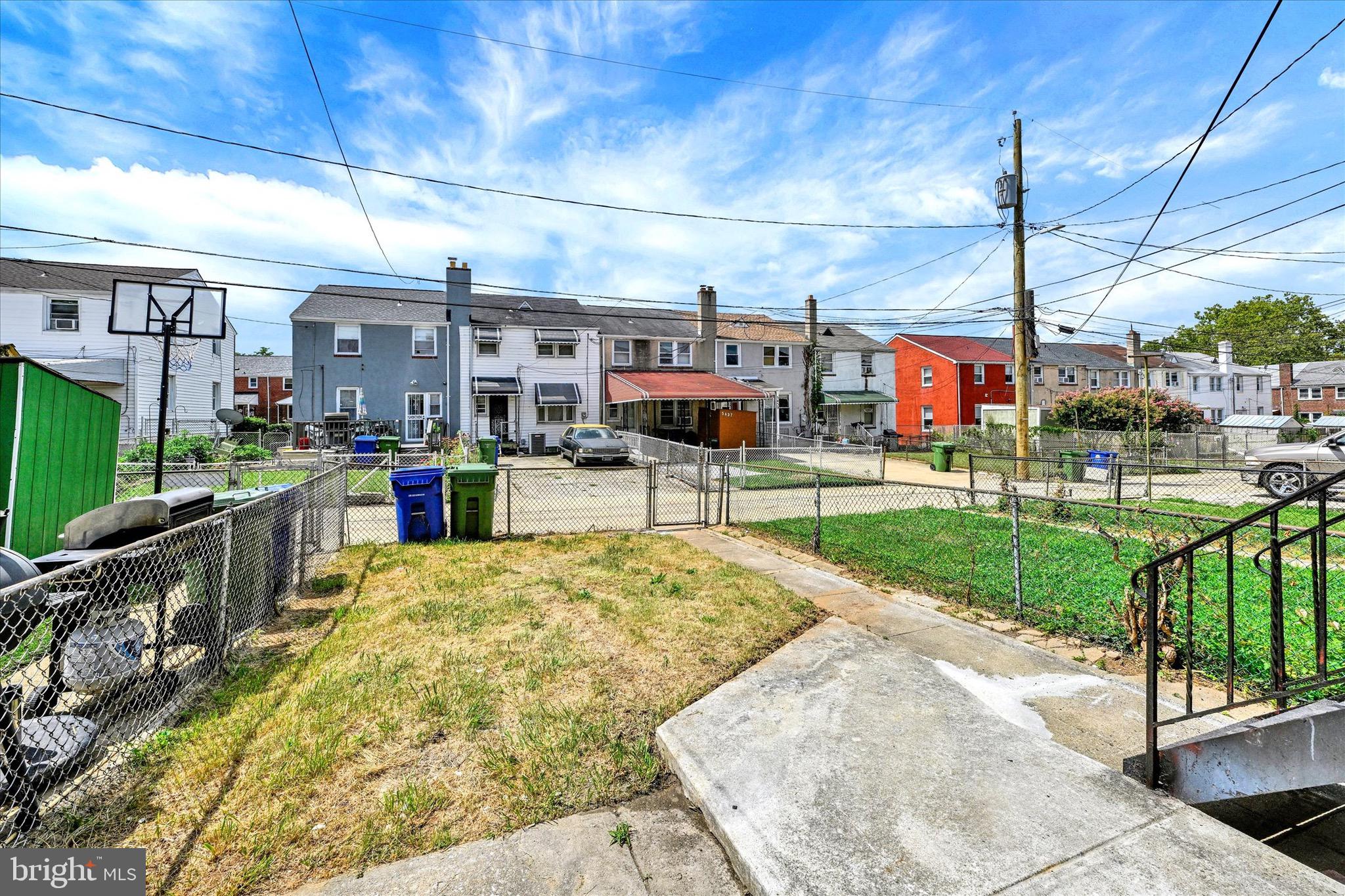 WOODMERE - Residential