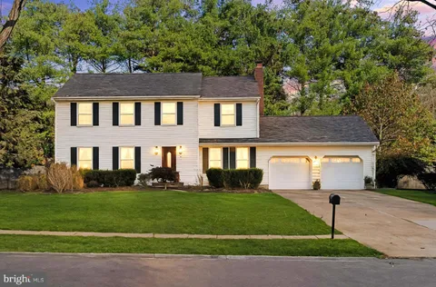 4 Riverview Drive, Trenton, NJ MLS: NJME2071642