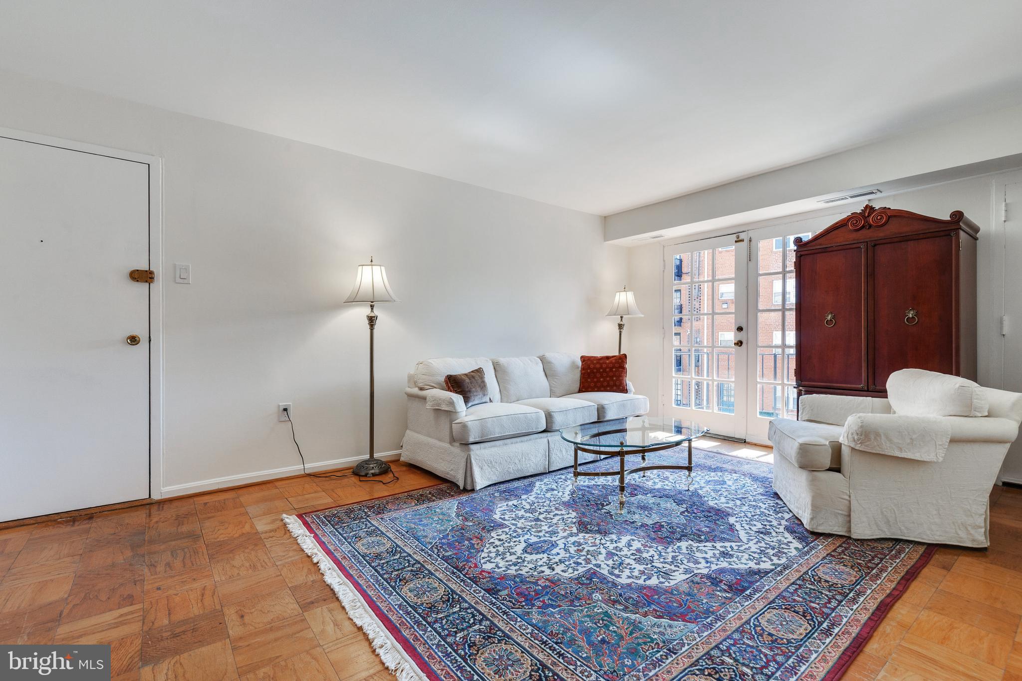 MAYFLOWER SQUARE - Residential