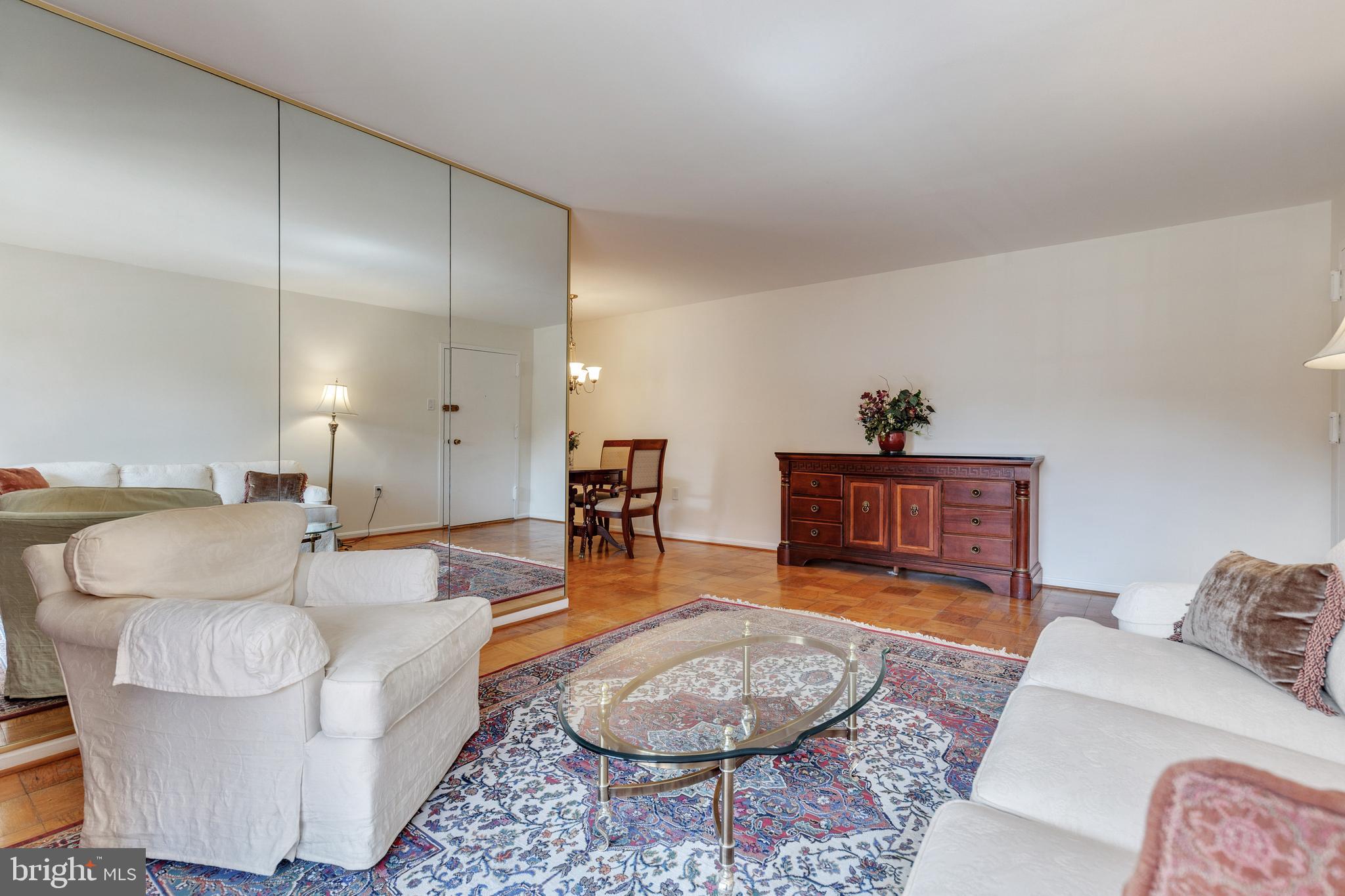 MAYFLOWER SQUARE - Residential