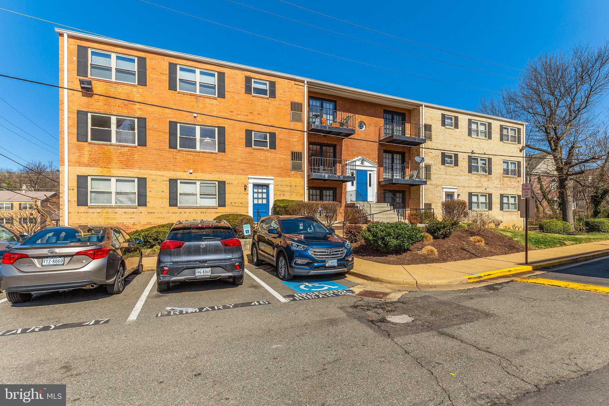 MAYFLOWER SQUARE - Residential