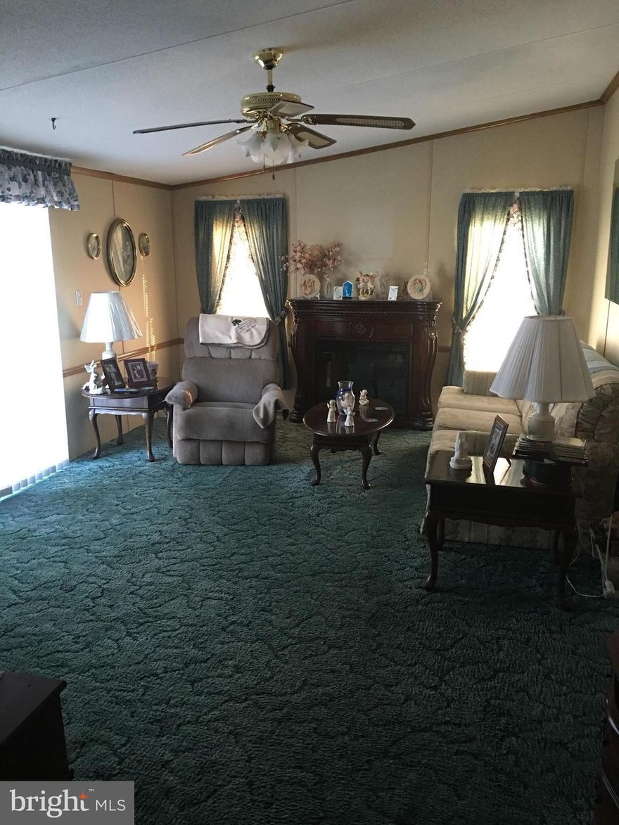 This is a beautiful 3 BR, 2 BA mobile home located at Peppermint Woods in Middle River. It has a master suite with garden bath and backyard with shed. It is a quiet neighborhood with many amenities. Your new neighborhood is located across the street from Baltimore landmark Bengis Drive-In!! Conveniently located from shopping, 695, and I-95! Can t wait to see you there!